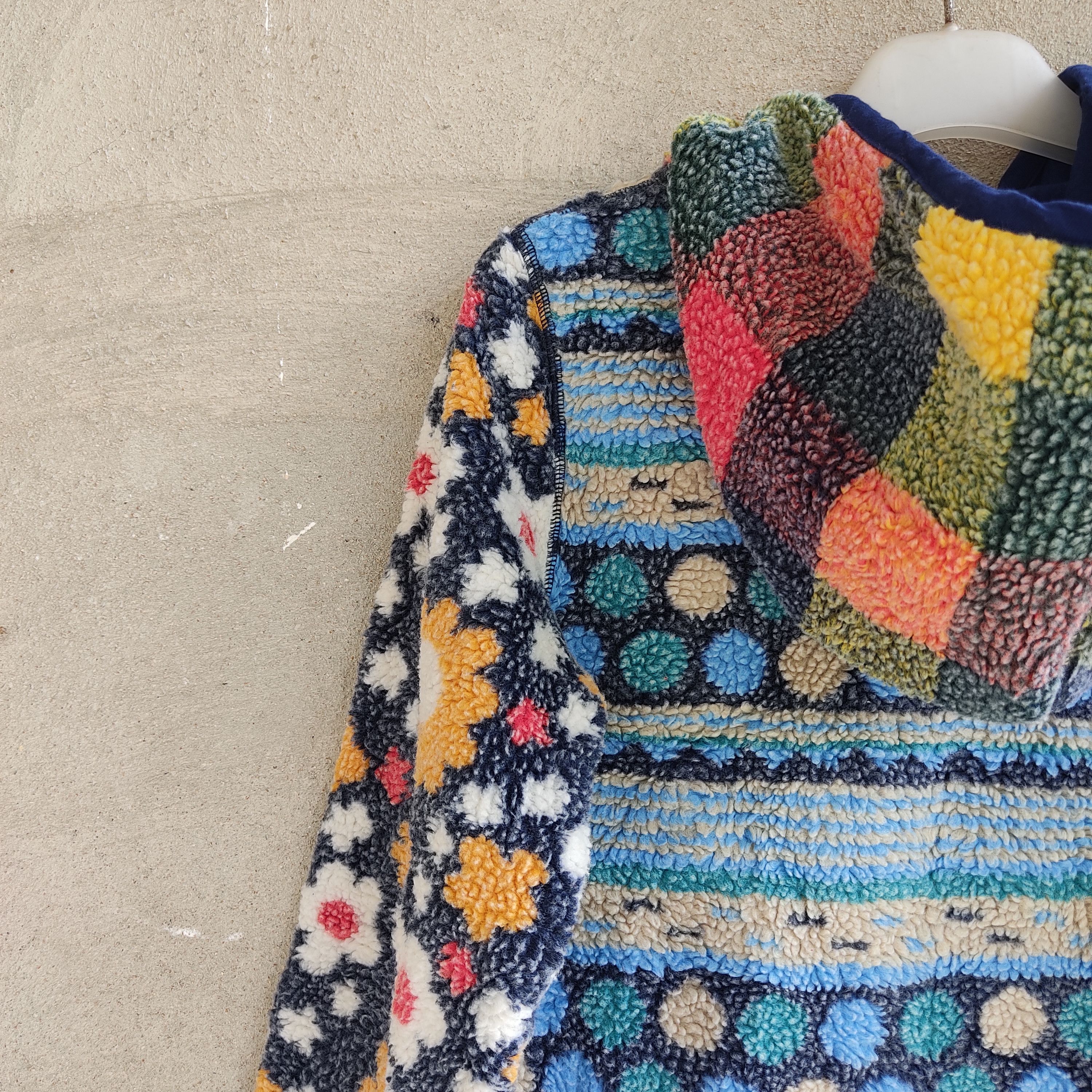 Japanese Brand Cube Sugar Multicolour Patchwork Art Style Fleece Sweater Size US M / EU 48-50 / 2 - 16 Thumbnail