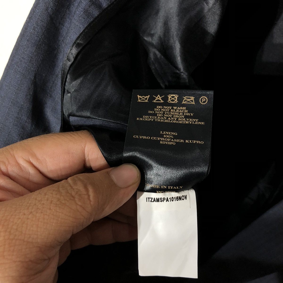 Burberry 💥AUTHENTIC BOUTIQUE💥 BURBERRY MADE IN ITALY COAT Size US M / EU 48-50 / 2 - 12 Thumbnail