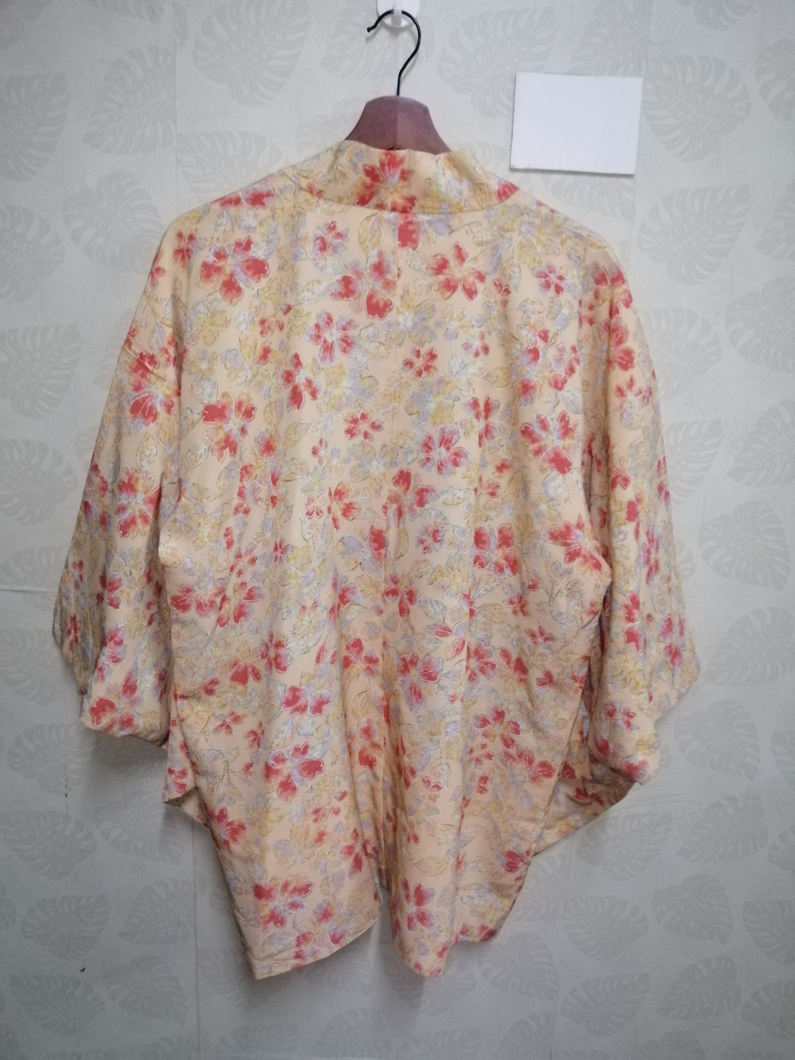 Japanese Brand floral kimono noragi haori hanten jinbei jacket KPD2 Size US L / EU 52-54 / 3 - 6 Thumbnail