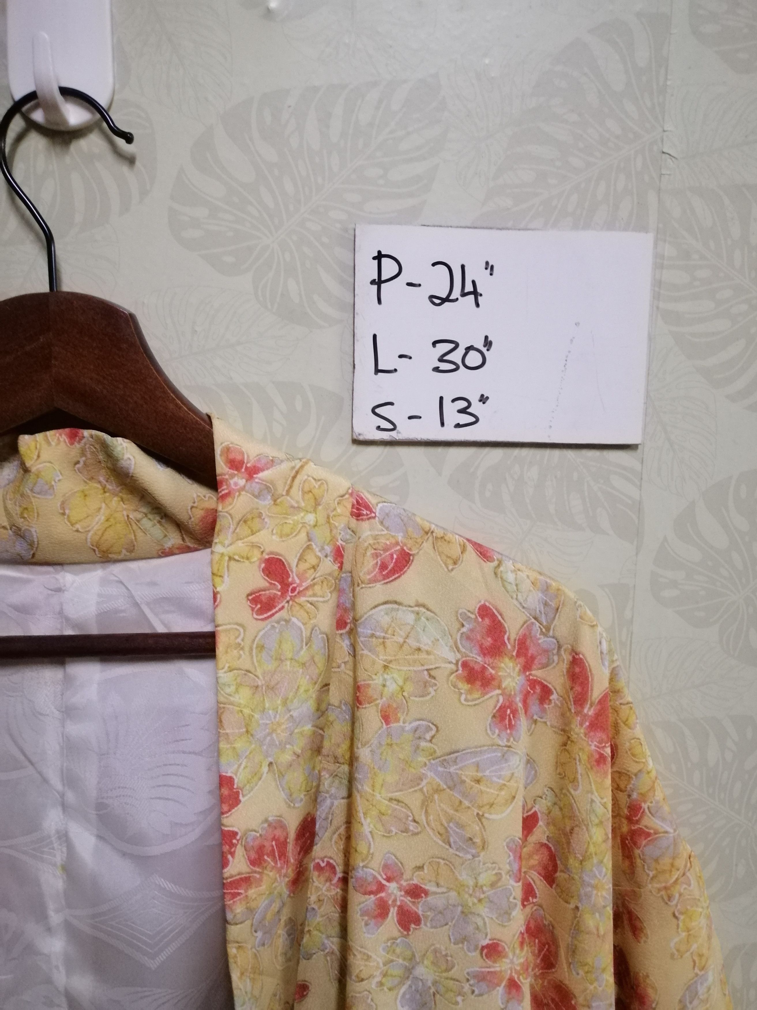 Japanese Brand floral kimono noragi haori hanten jinbei jacket KPD2 Size US L / EU 52-54 / 3 - 7 Thumbnail