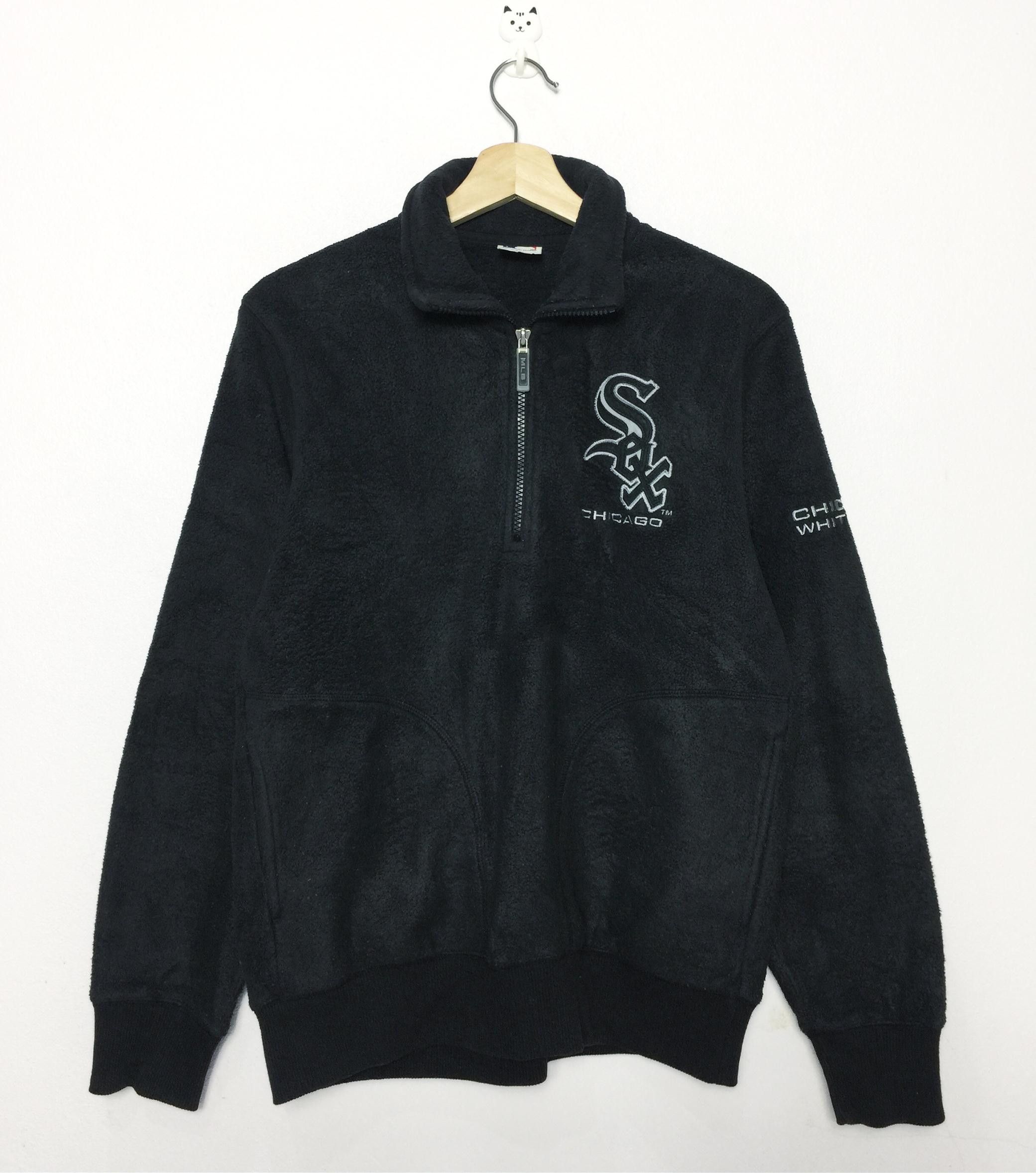 image of Uniqlo X Mlb Chicago White Sox Fleece Sweatshirt in Black, Men's (Size Medium)