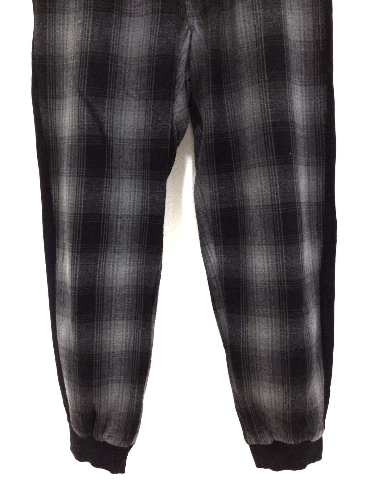 Diesel Diesel Plaid Tartan Joggers Pant Size US 30 / EU 46 - 3 Thumbnail