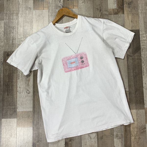 Supreme Supreme TV Logo Tee SS18 Size M 🔥 | Grailed