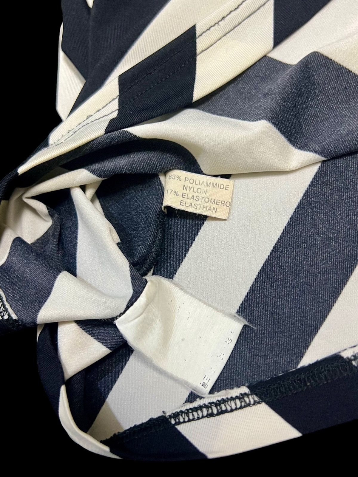 Fendi VINTAGE POLO FENDI BLACK&TAN FF MONOGRAM ( KIDS SIZE ) Size US XXS / EU 40 - 12 Thumbnail