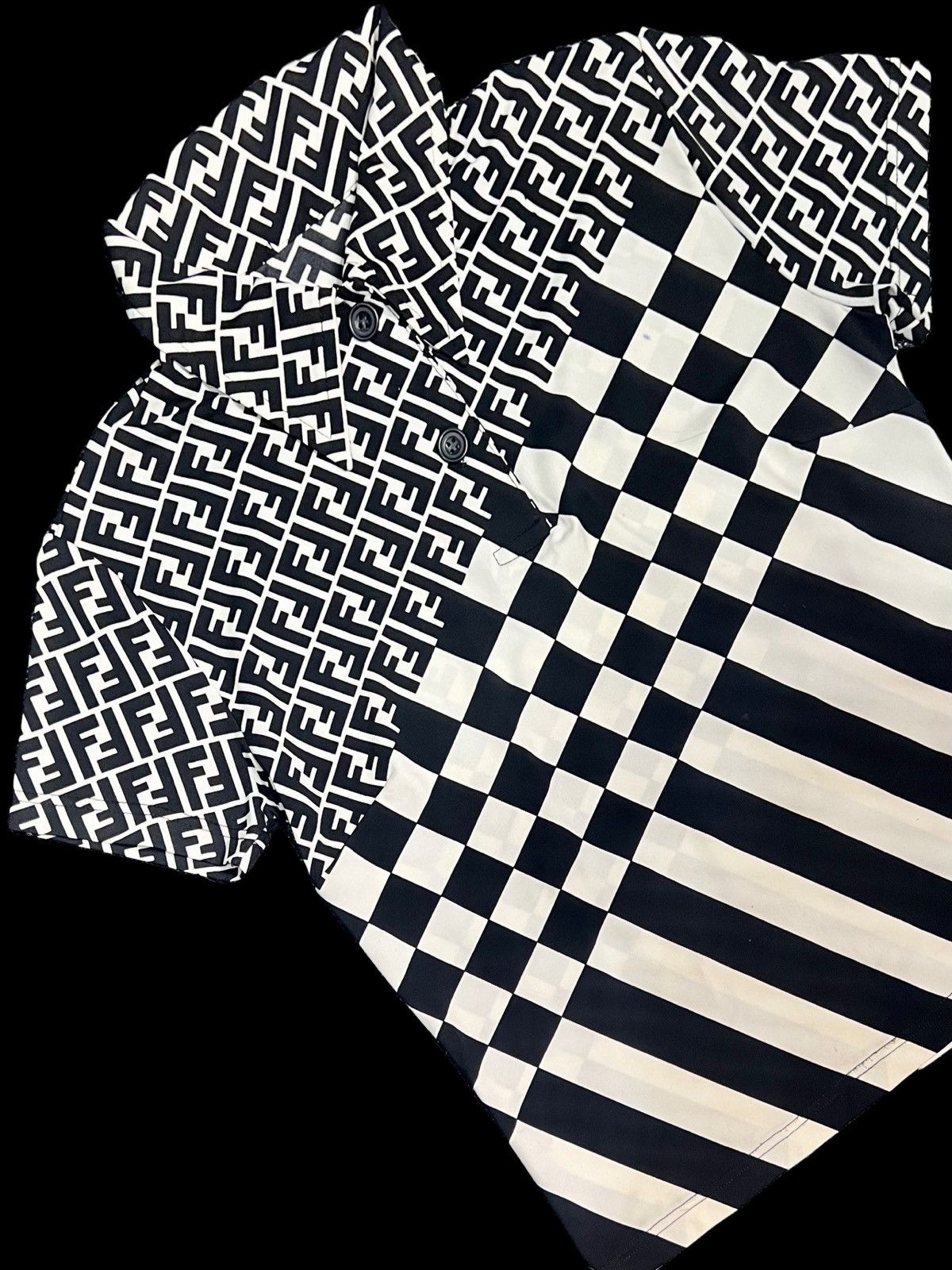 Fendi VINTAGE POLO FENDI BLACK&TAN FF MONOGRAM ( KIDS SIZE ) Size US XXS / EU 40 - 7 Thumbnail