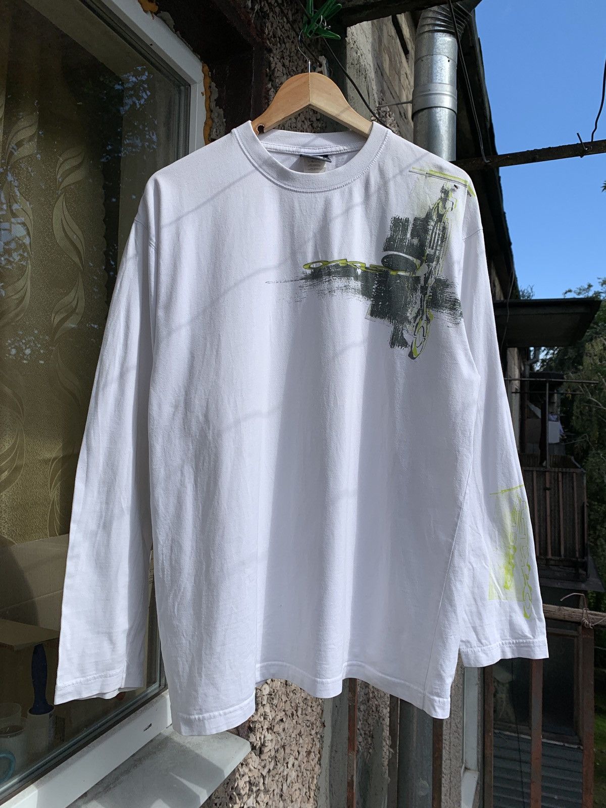 Vintage Oakley White Long Sleeve T-Shirt