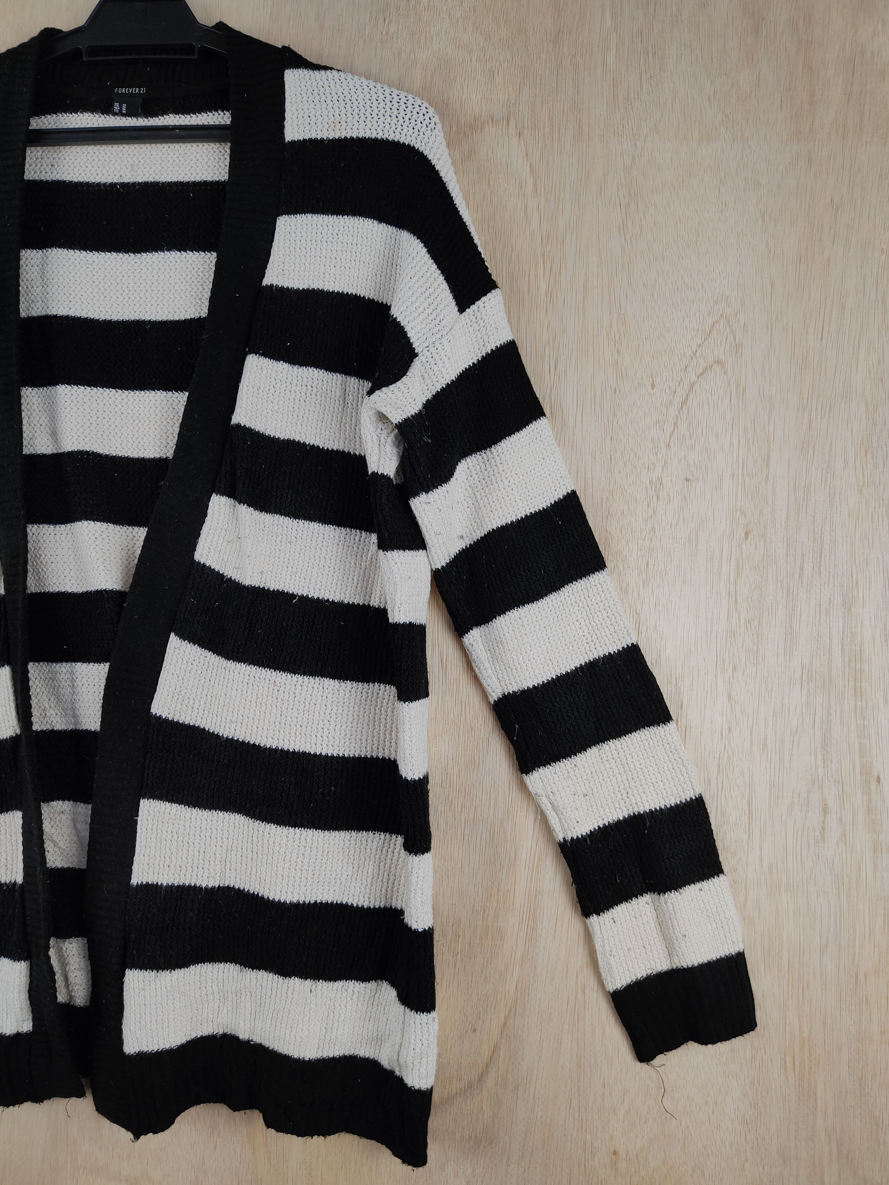 Japanese Brand × Solid and Striped Forever 21 Black/White stripe like cobain Cardigan #S307 Size US M / EU 48-50 / 2 - 4 Thumbnail