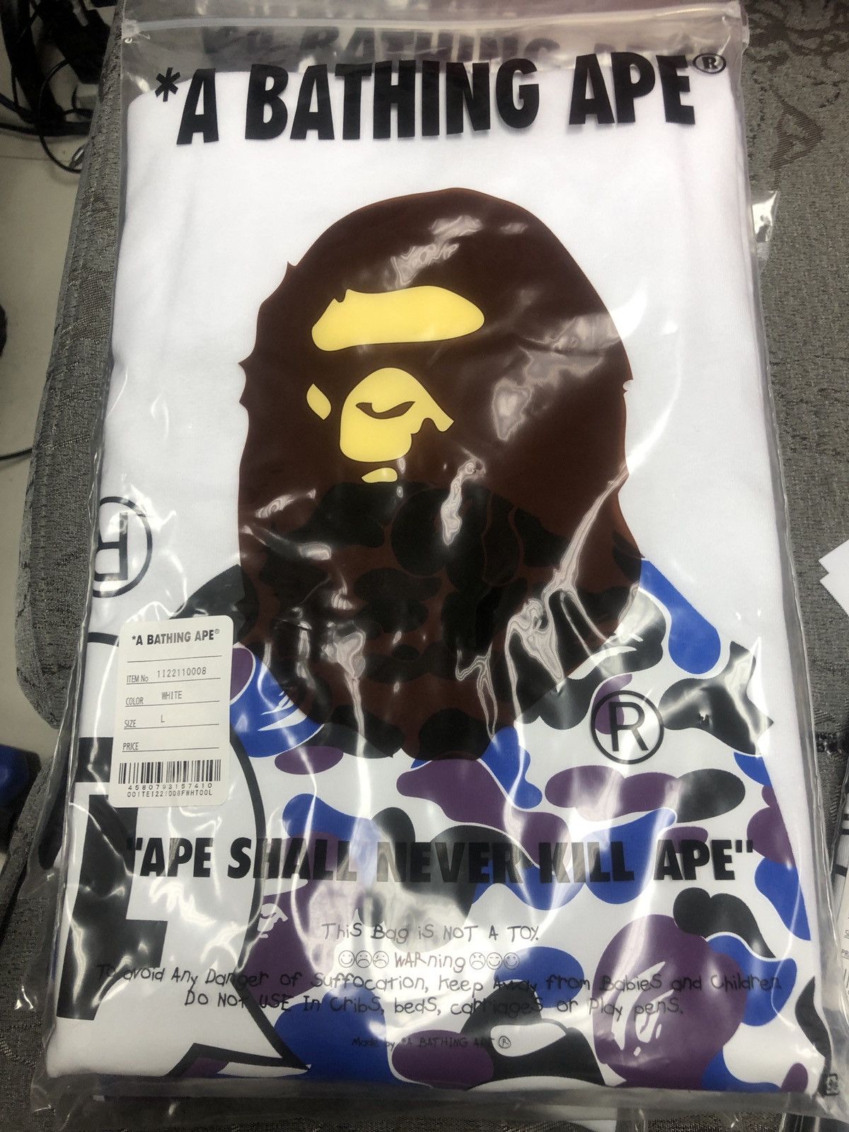 Bape Bape Hong Kong 16th Anniversary HK Camo Ape Head Tee Size US L / EU 52-54 / 3 - 5 Thumbnail