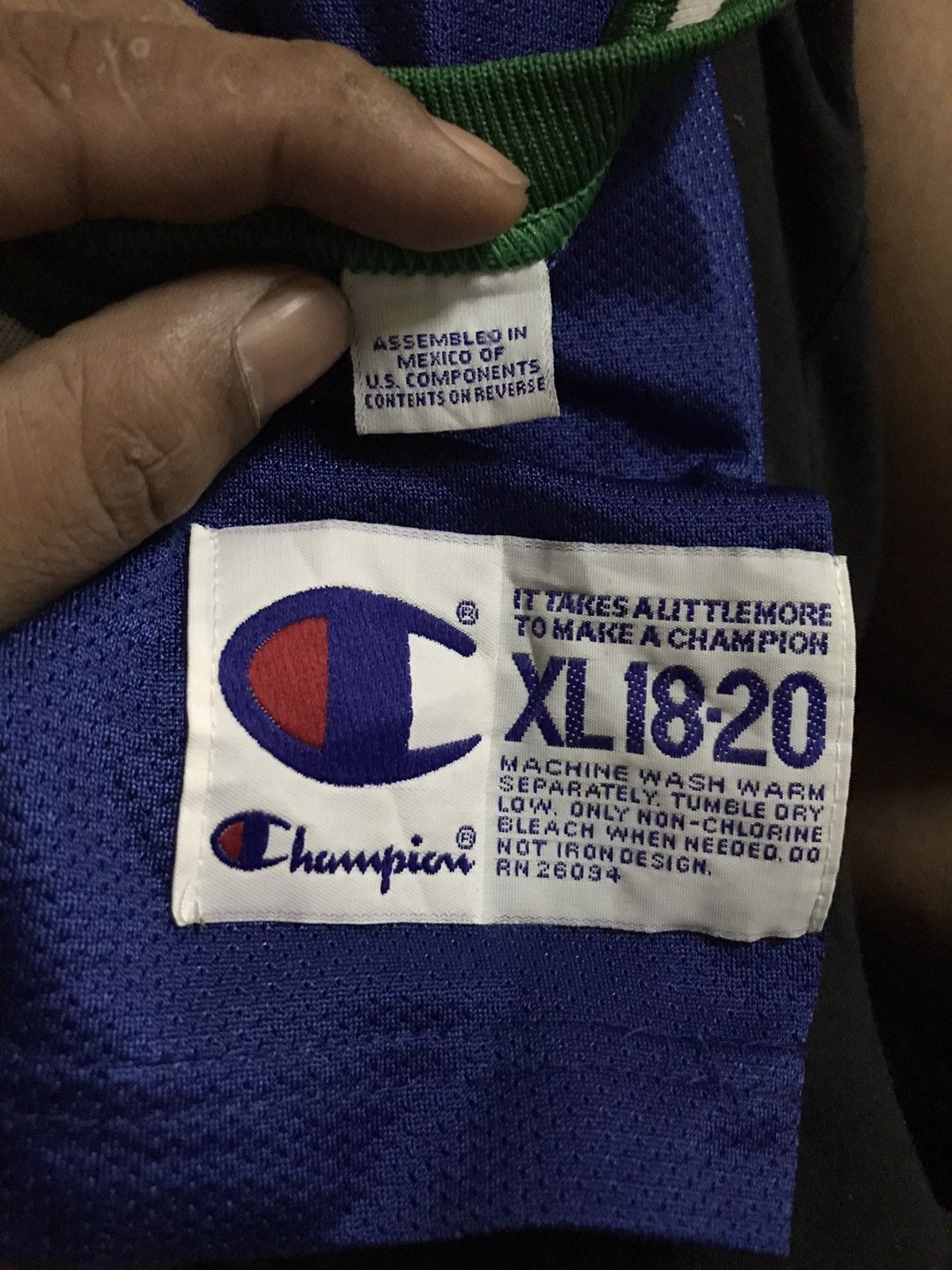 Champion × NBA Champion nba dallas jersi team Size US XL / EU 56 / 4 - 4 Thumbnail