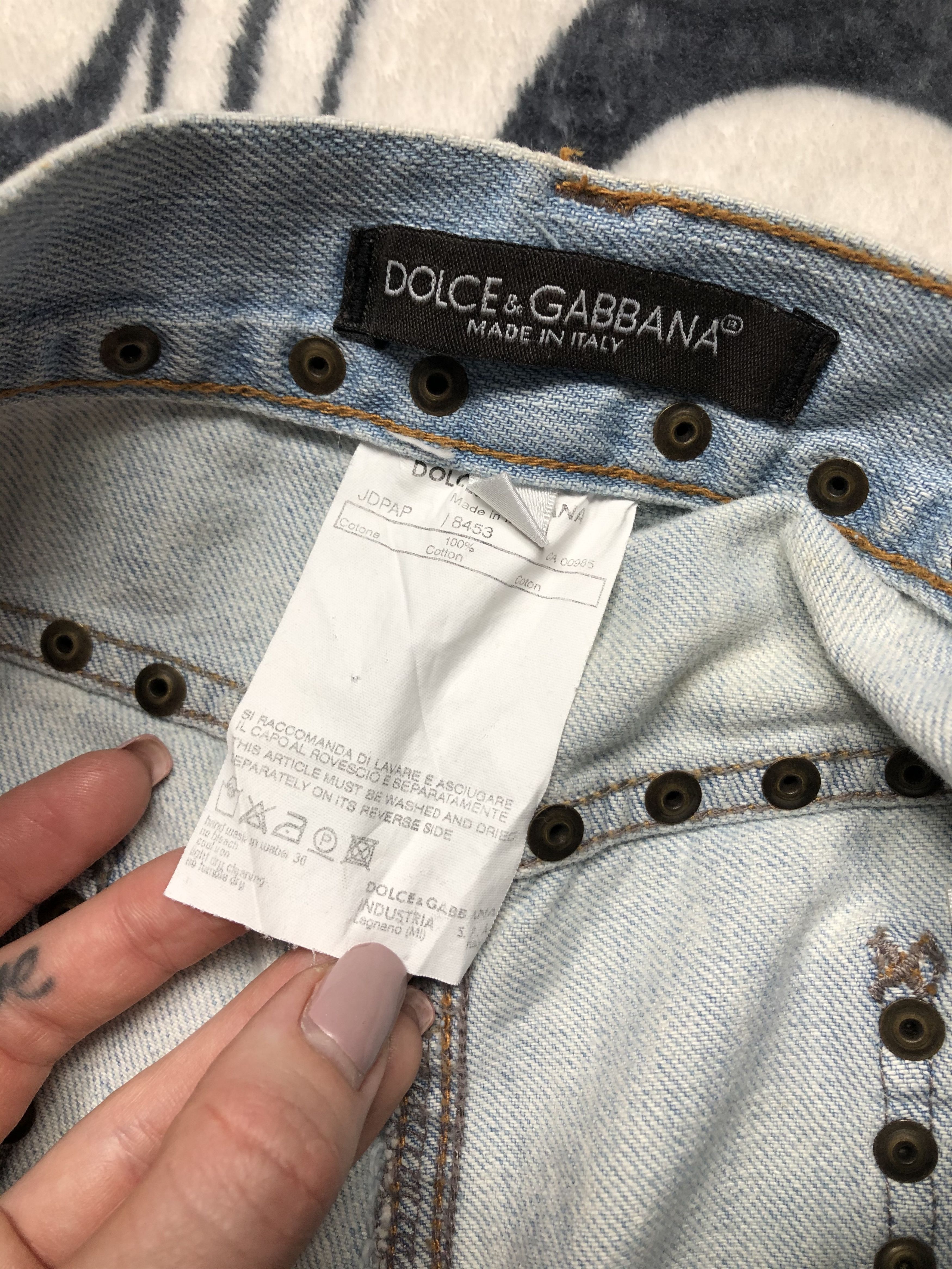 Dolce & Gabbana NEW Dolce & Gabbana Vintage Honolulu Floral Pants Flowers Size 28" / US 6 / IT 42 - 8 Thumbnail