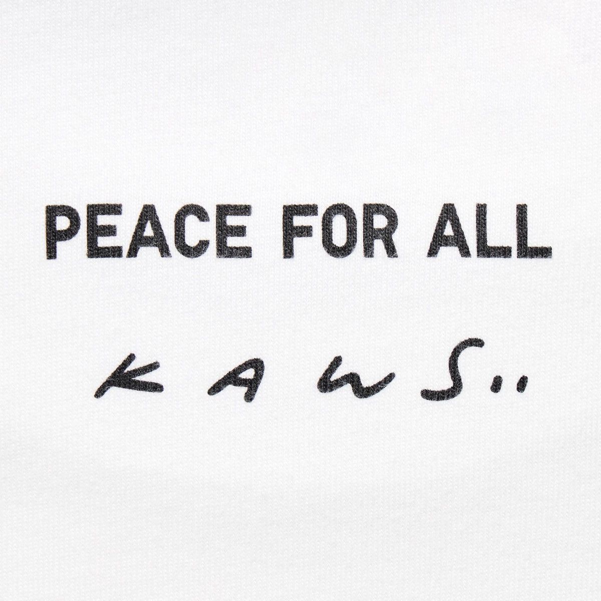 Kaws × Uniqlo XL Extra Large KAWS White Peace for All The Grey Vinyl Shirt Size US XL / EU 56 / 4 - 16 Thumbnail