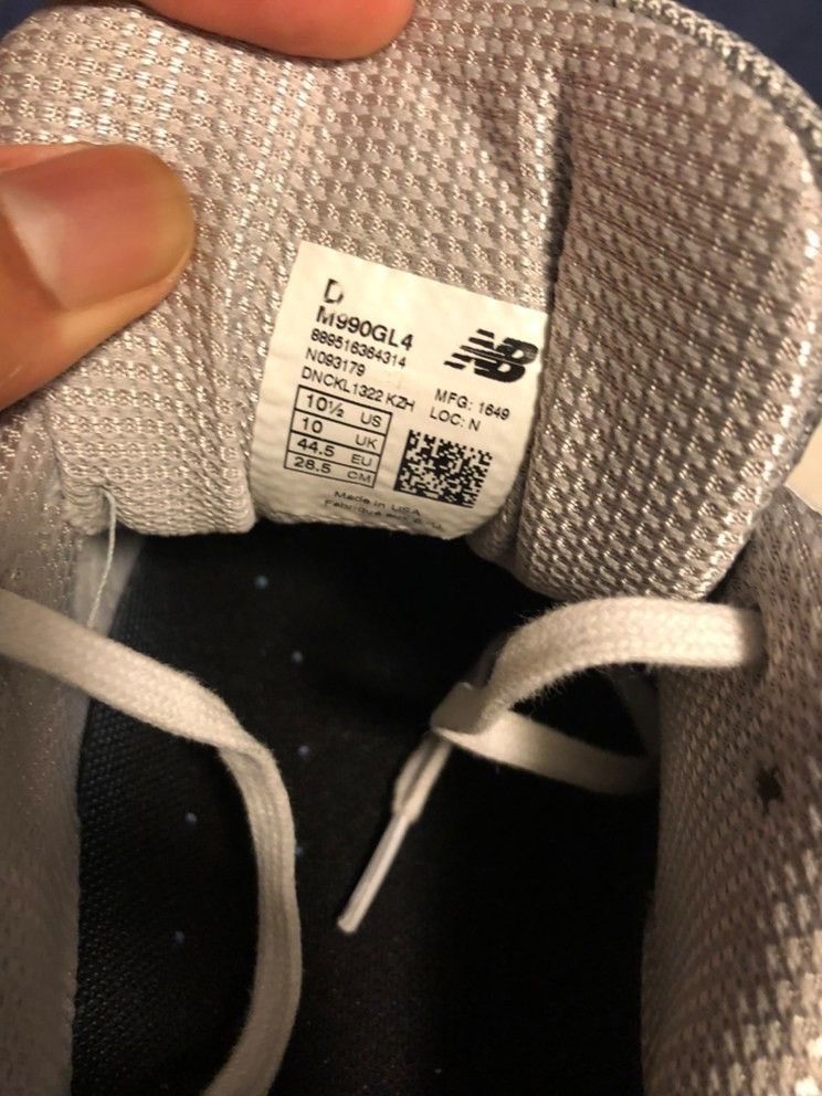 New Balance New Balance 🌫990v4 Size US 10.5 / EU 43-44 - 5 Thumbnail