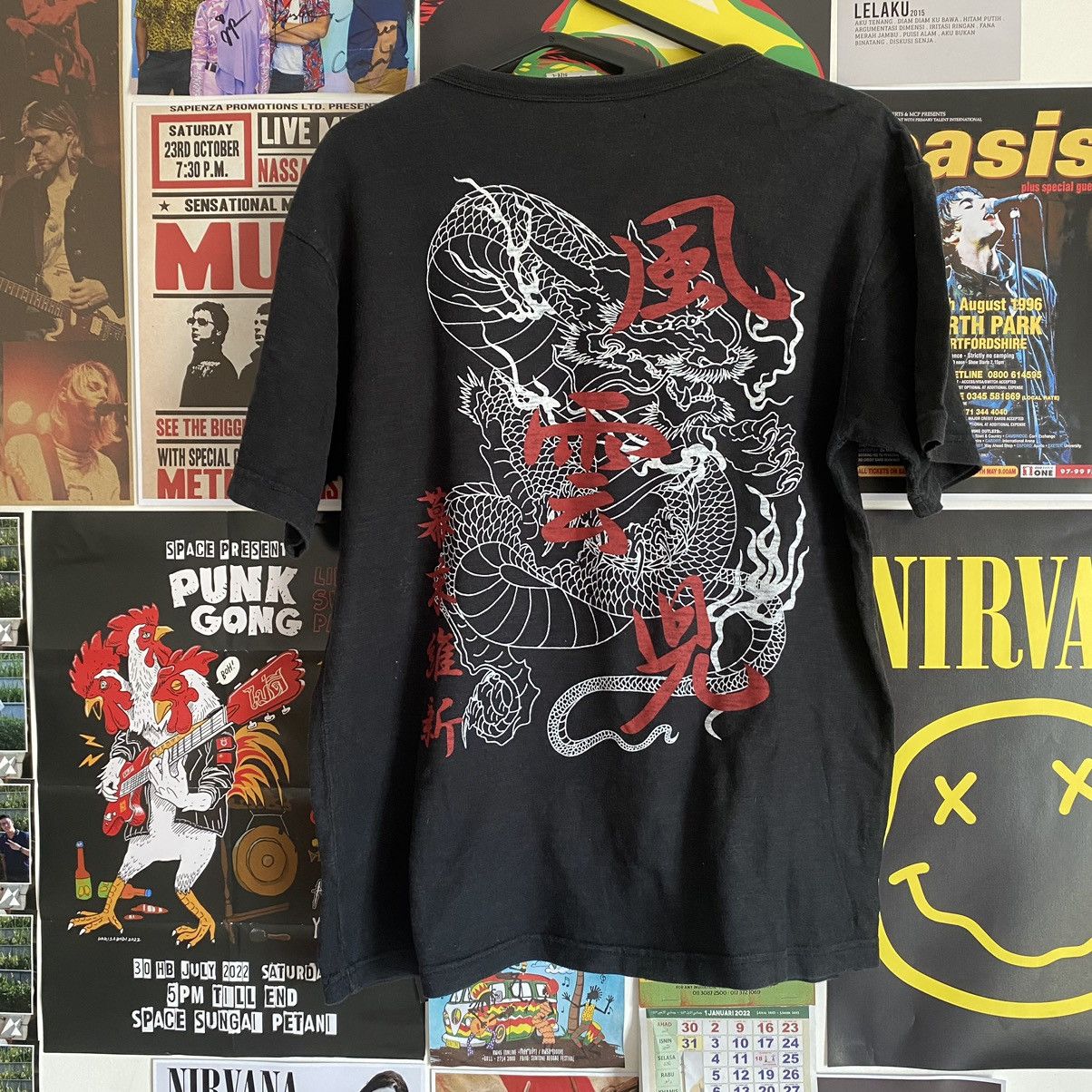 image of Vintage Japanese Black T-Shirt With Dragon On Back, Men's (Size Medium)