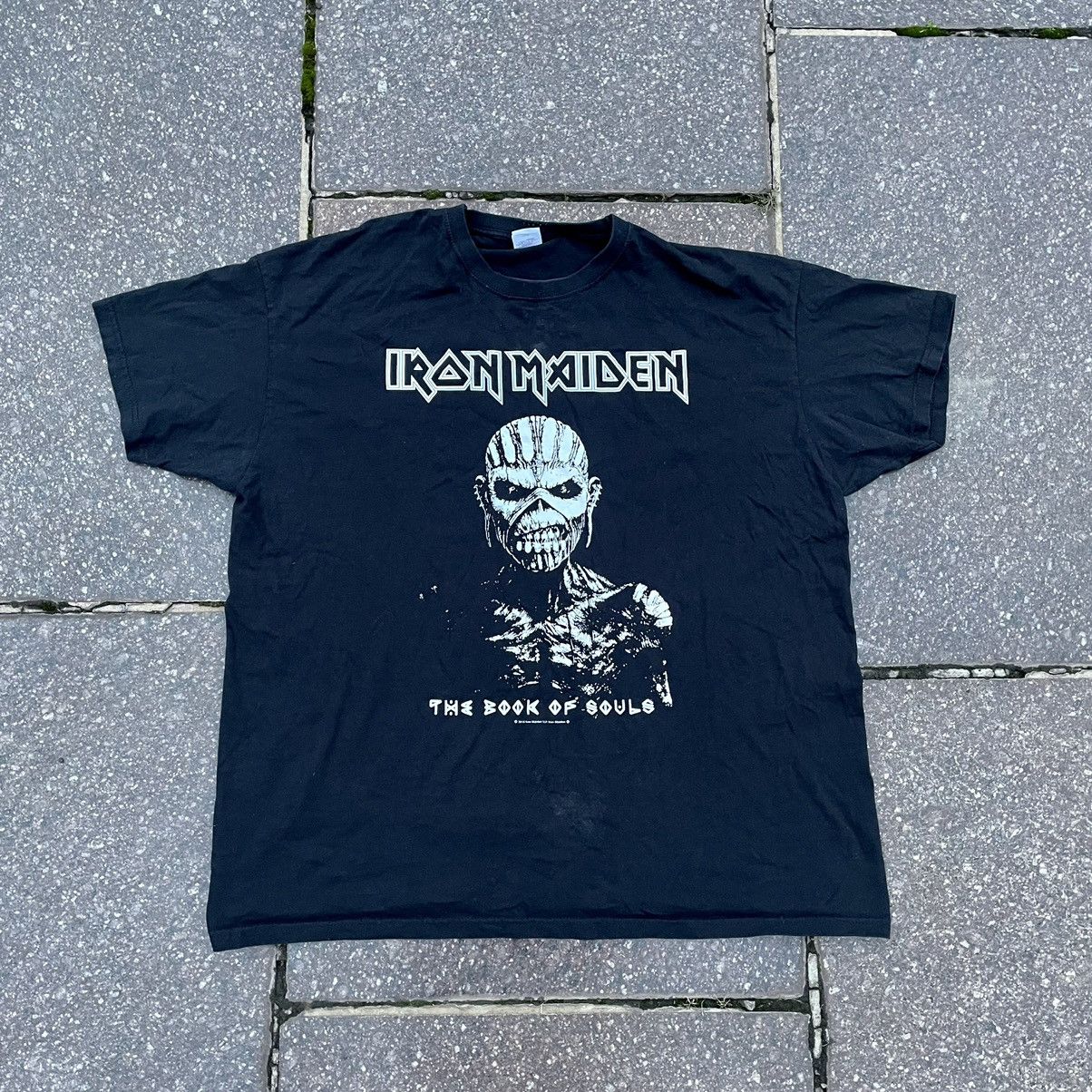 Vintage Vintage 90s Iron Maiden Band Tee Graphic Skull Horror Black Size US XXL / EU 58 / 5 - 1 Thumbnail