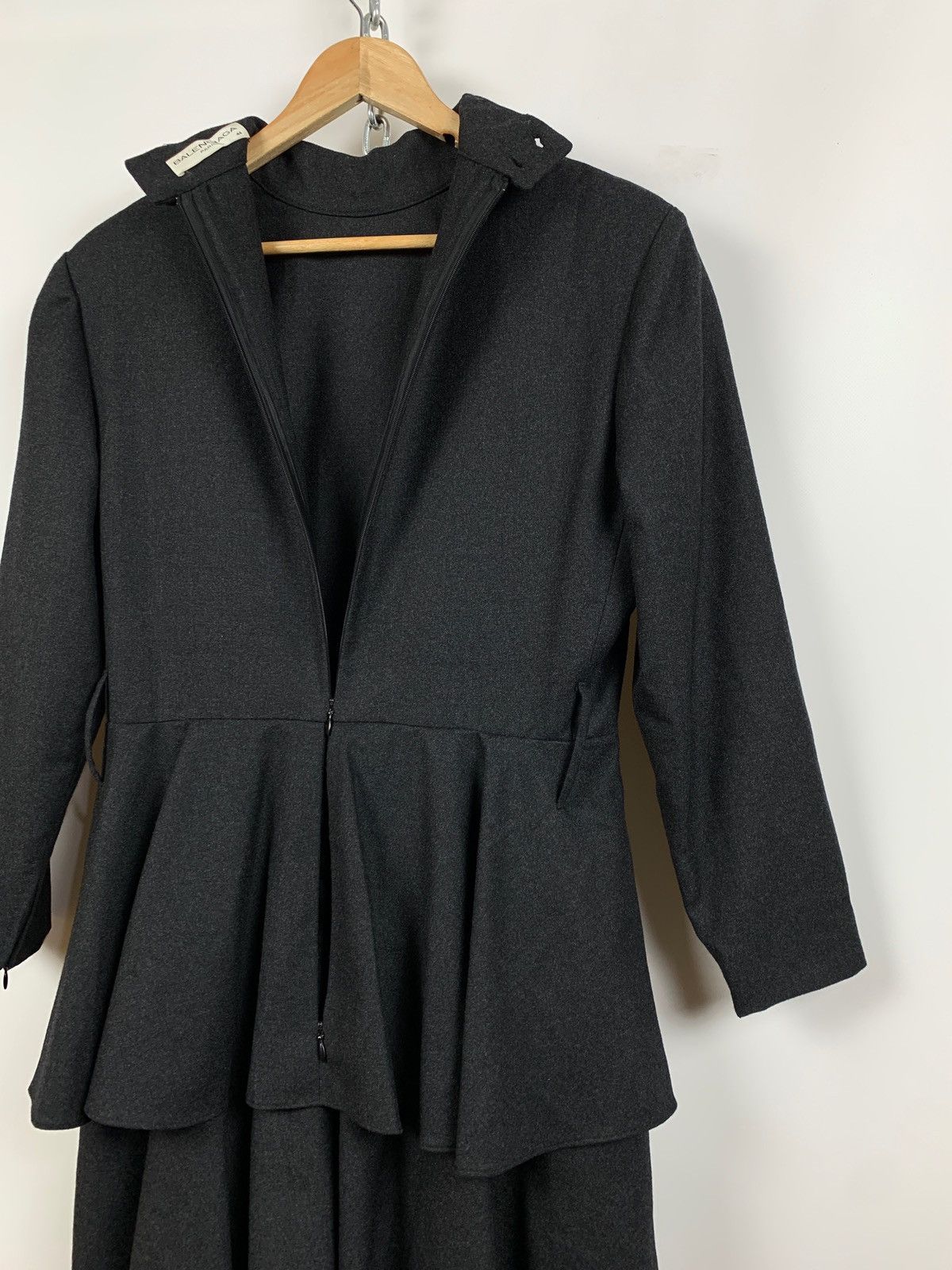 Balenciaga Vintage Balenciaga Tiered Peplum High Neck Midi Dress Size M / US 6-8 / IT 42-44 - 17 Thumbnail
