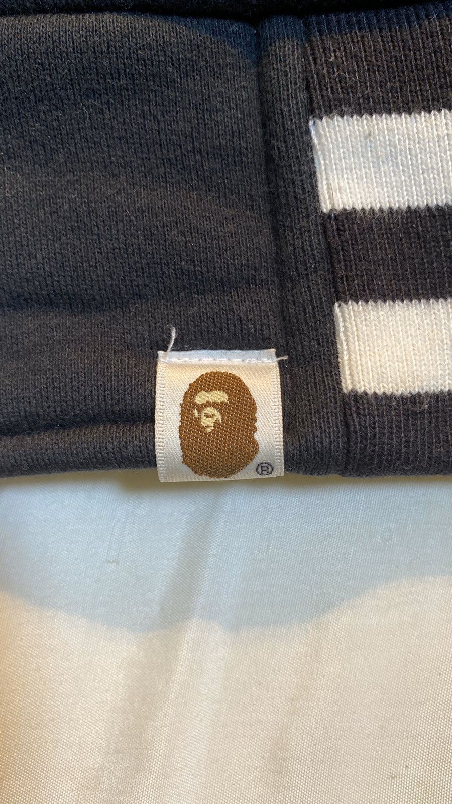 Bape A Bathing Ape big logo black white varsity M Size US M / EU 48-50 / 2 - 25 Thumbnail
