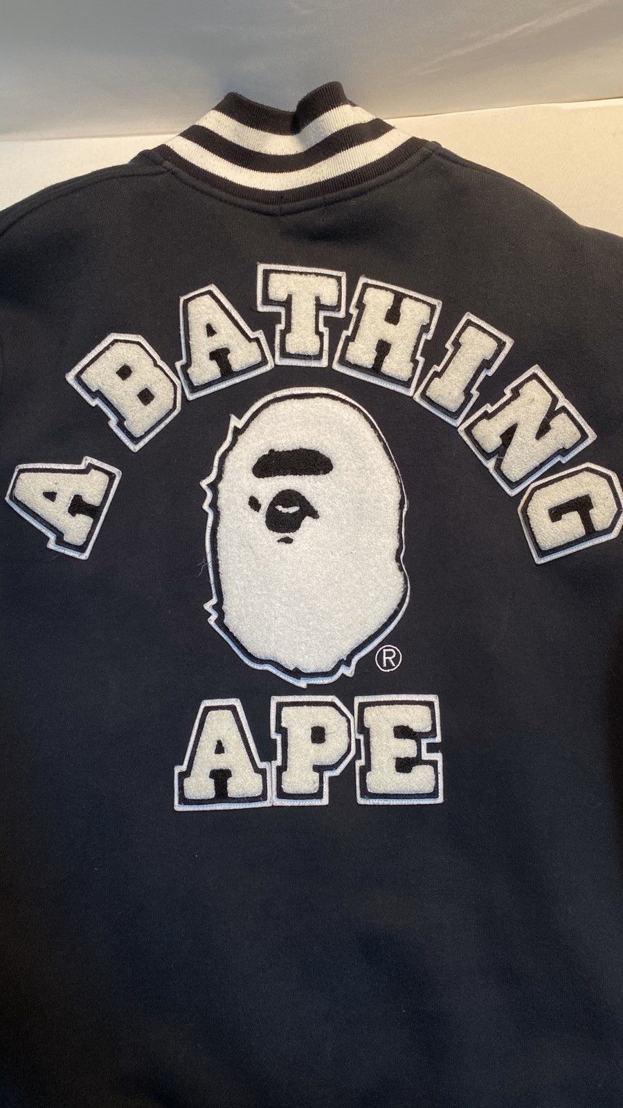 Bape A Bathing Ape big logo black white varsity M Size US M / EU 48-50 / 2 - 2 Thumbnail