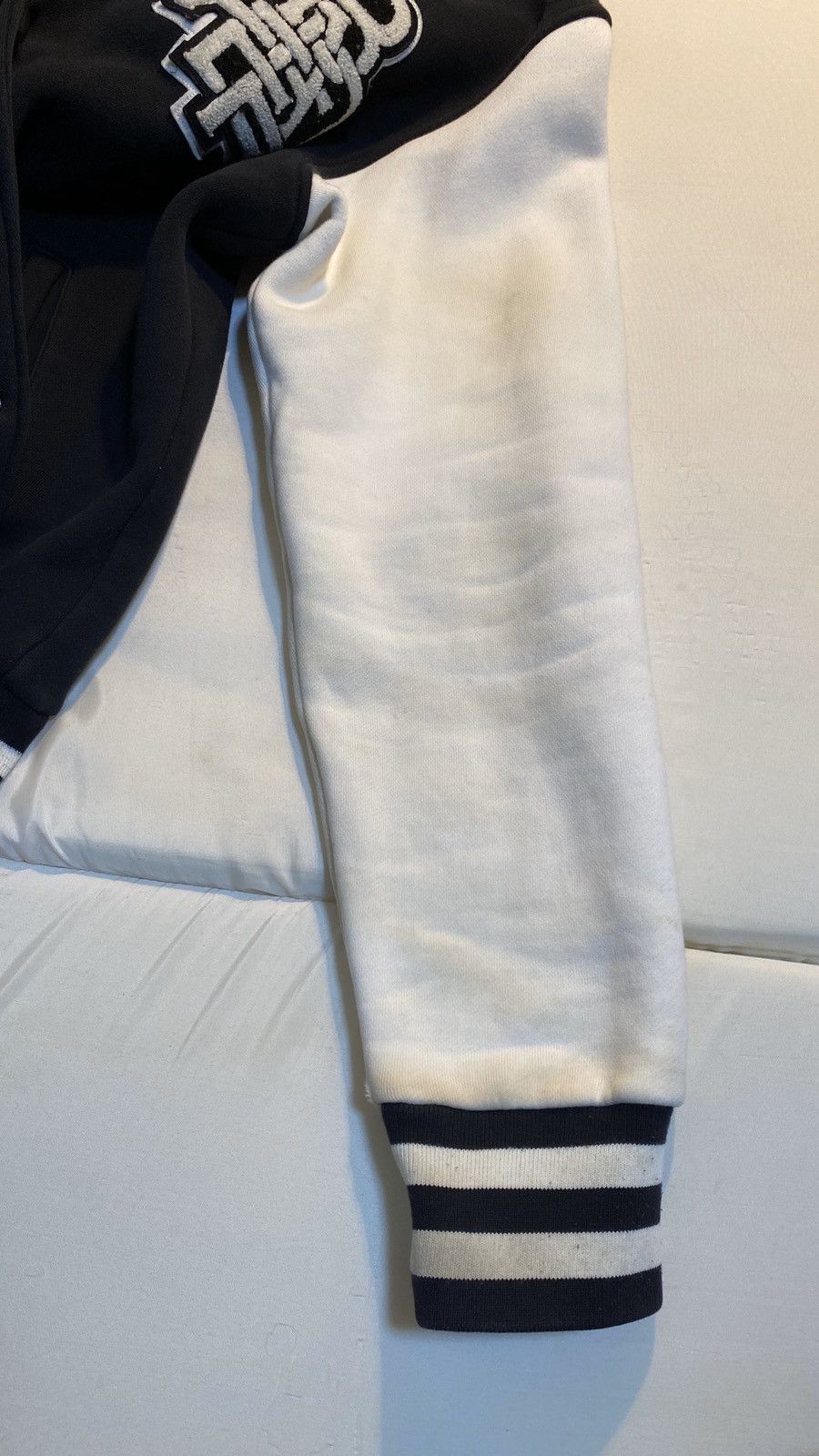 Bape A Bathing Ape big logo black white varsity M Size US M / EU 48-50 / 2 - 16 Thumbnail