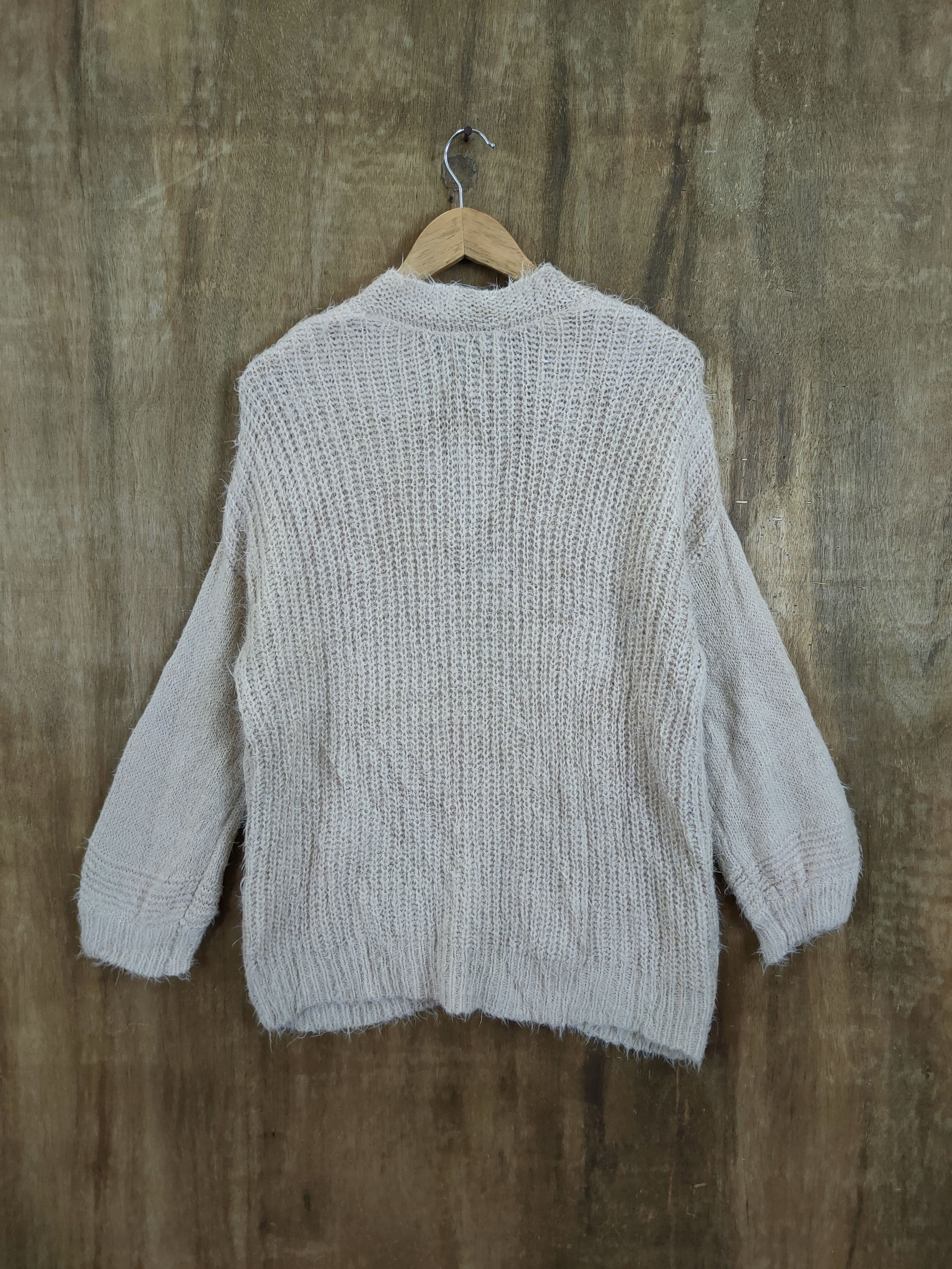 Aran Isles Knitwear D Forever 21 cardigan fur mohair aran isle knitwear #46-991 Size US S / EU 44-46 / 1 - 8 Thumbnail
