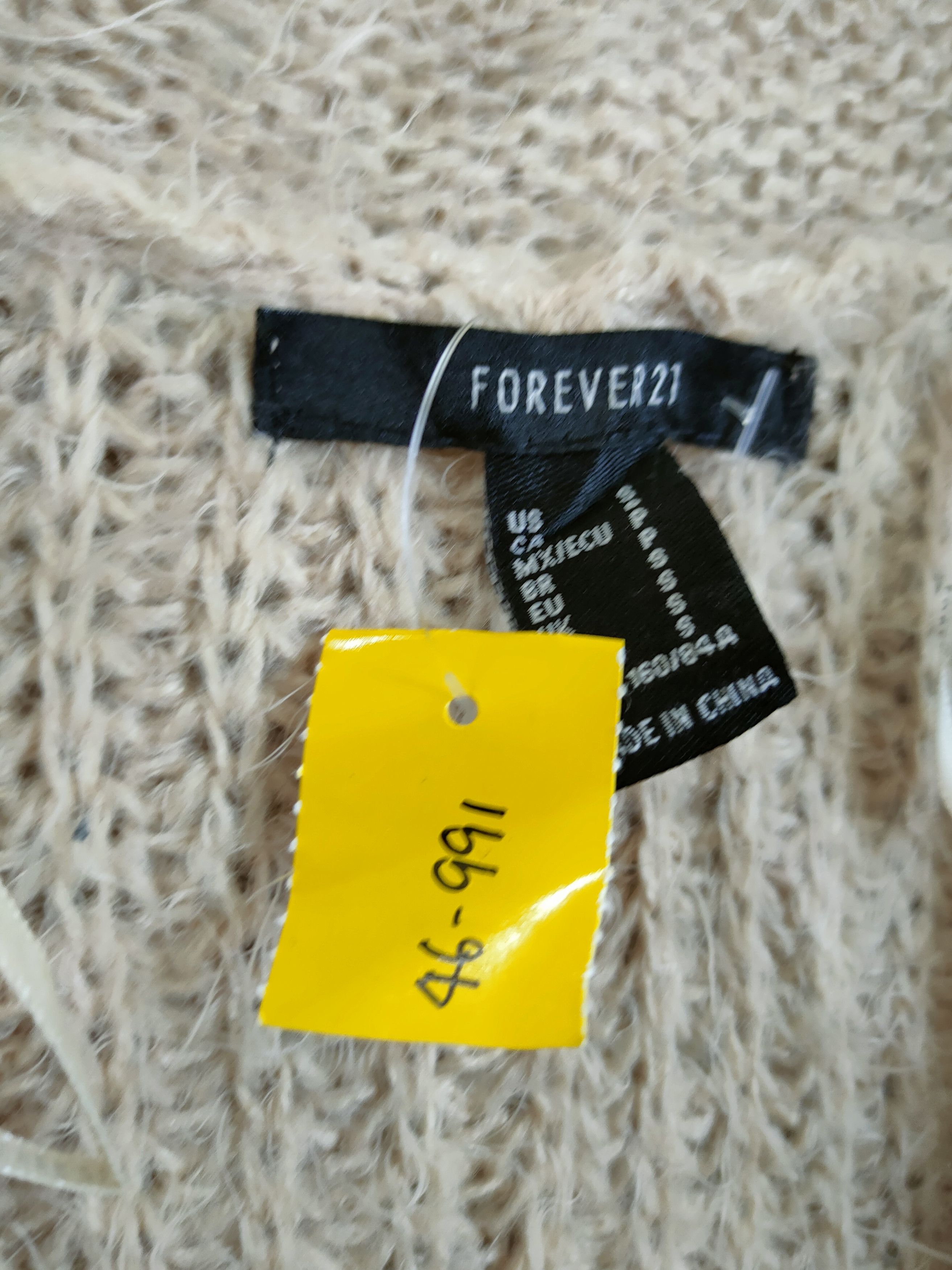 Aran Isles Knitwear D Forever 21 cardigan fur mohair aran isle knitwear #46-991 Size US S / EU 44-46 / 1 - 4 Thumbnail