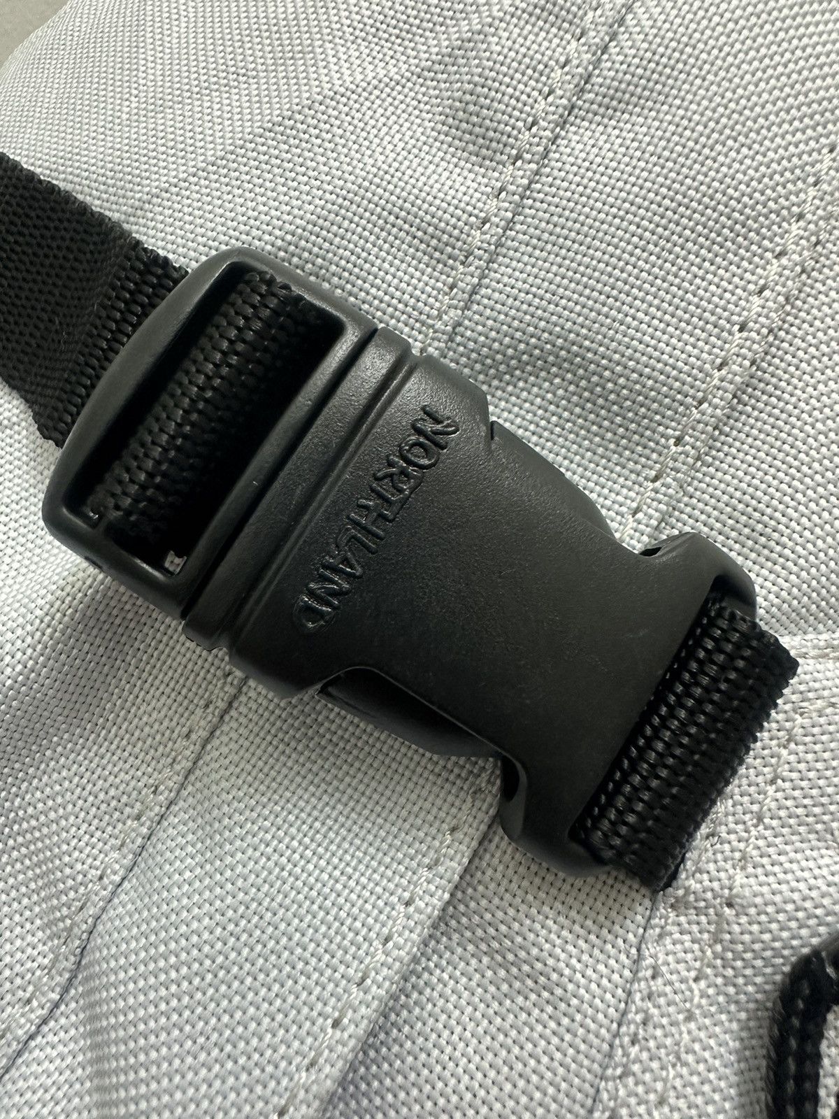 Japanese Brand Vintage NORTHLAND Crossbody Sling Bag Backpack Tactical Y2k Size ONE SIZE - 6 Thumbnail