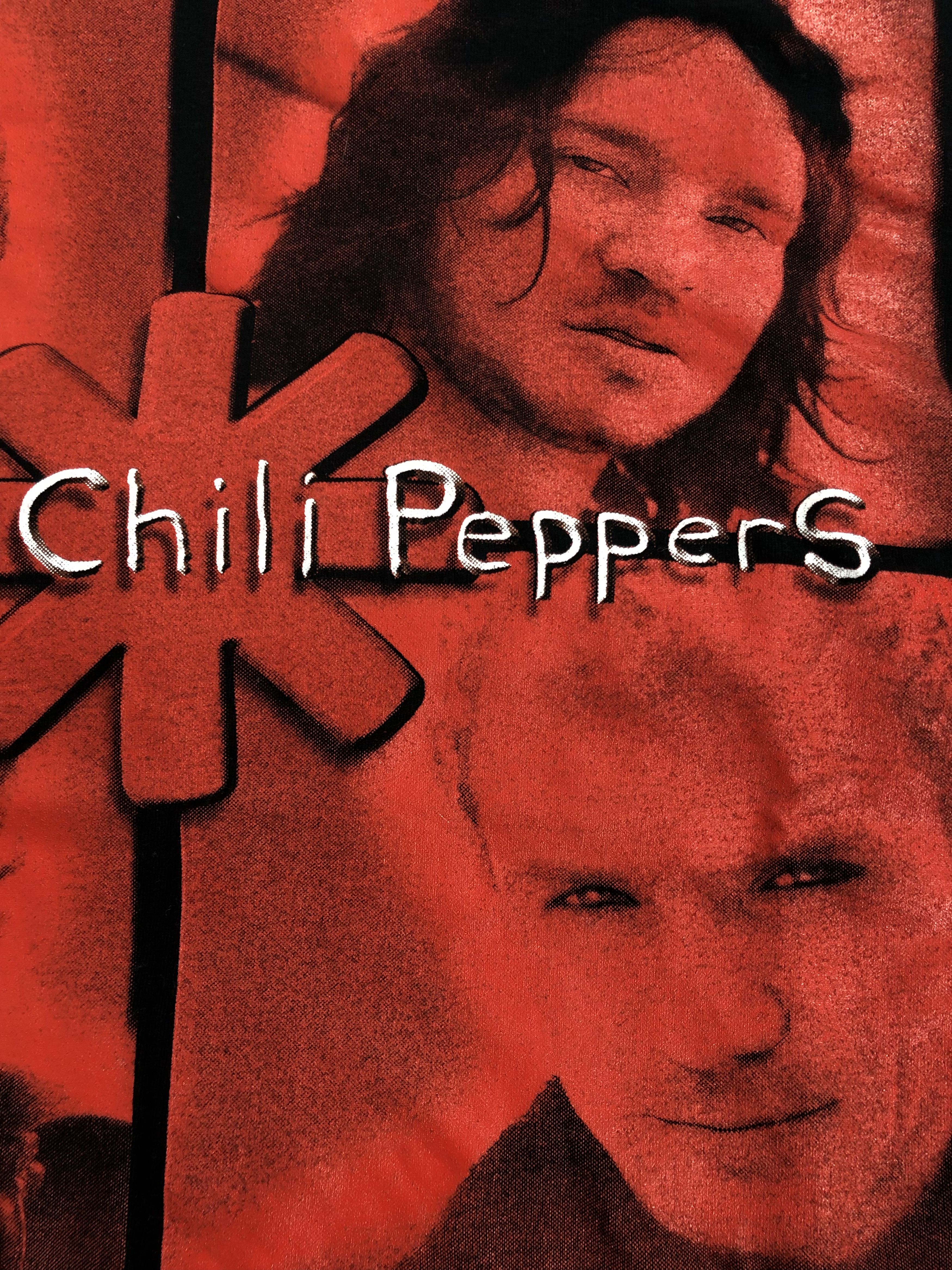 Band Tees Vintage 90s Red Hot Chili Peppers (Green Day Pearl Jam) Size US L / EU 52-54 / 3 - 5 Thumbnail