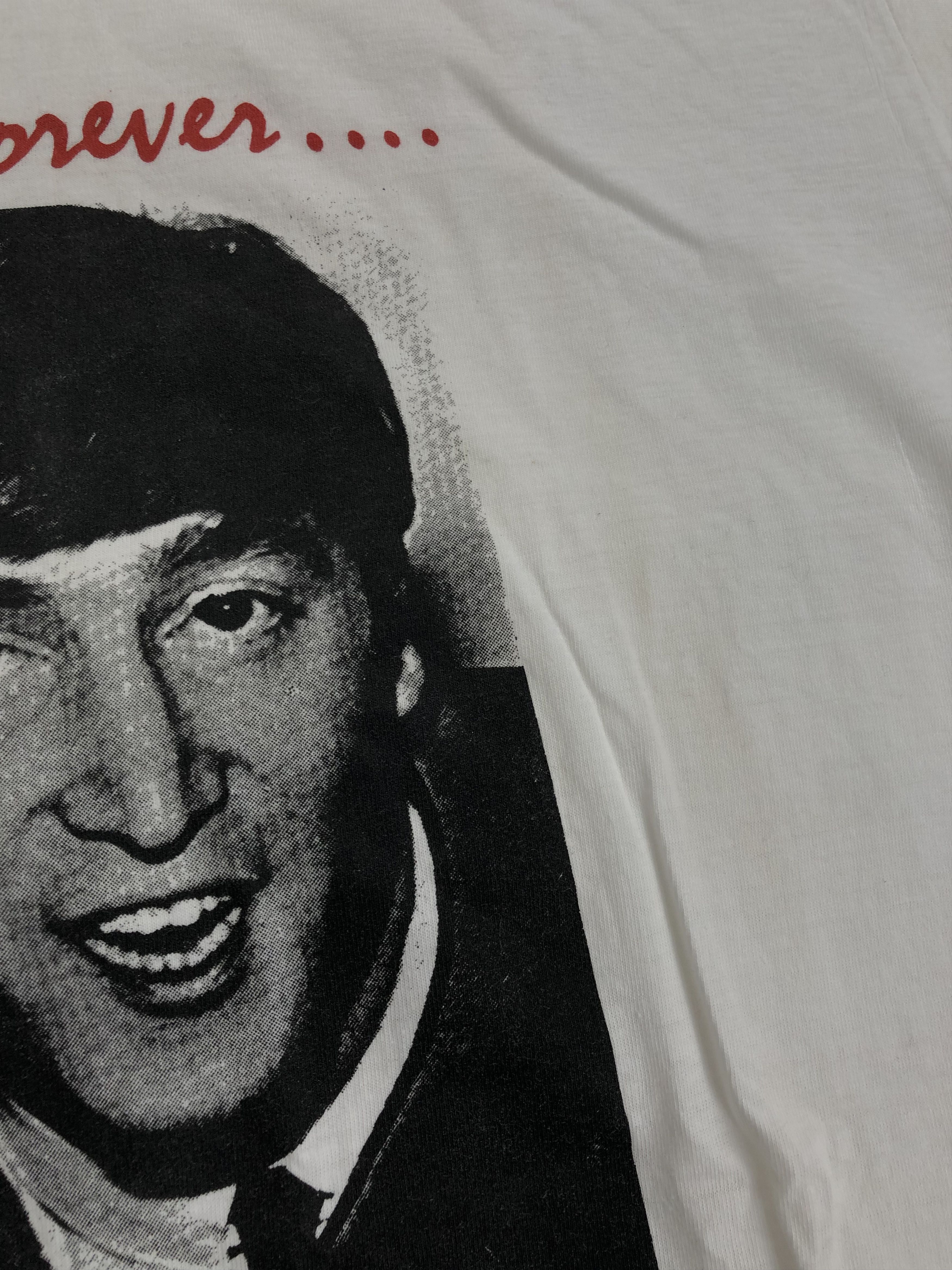Band Tees Vintage 90s The Beatles Strawberry Fields Forever t-shirt Size US L / EU 52-54 / 3 - 6 Thumbnail