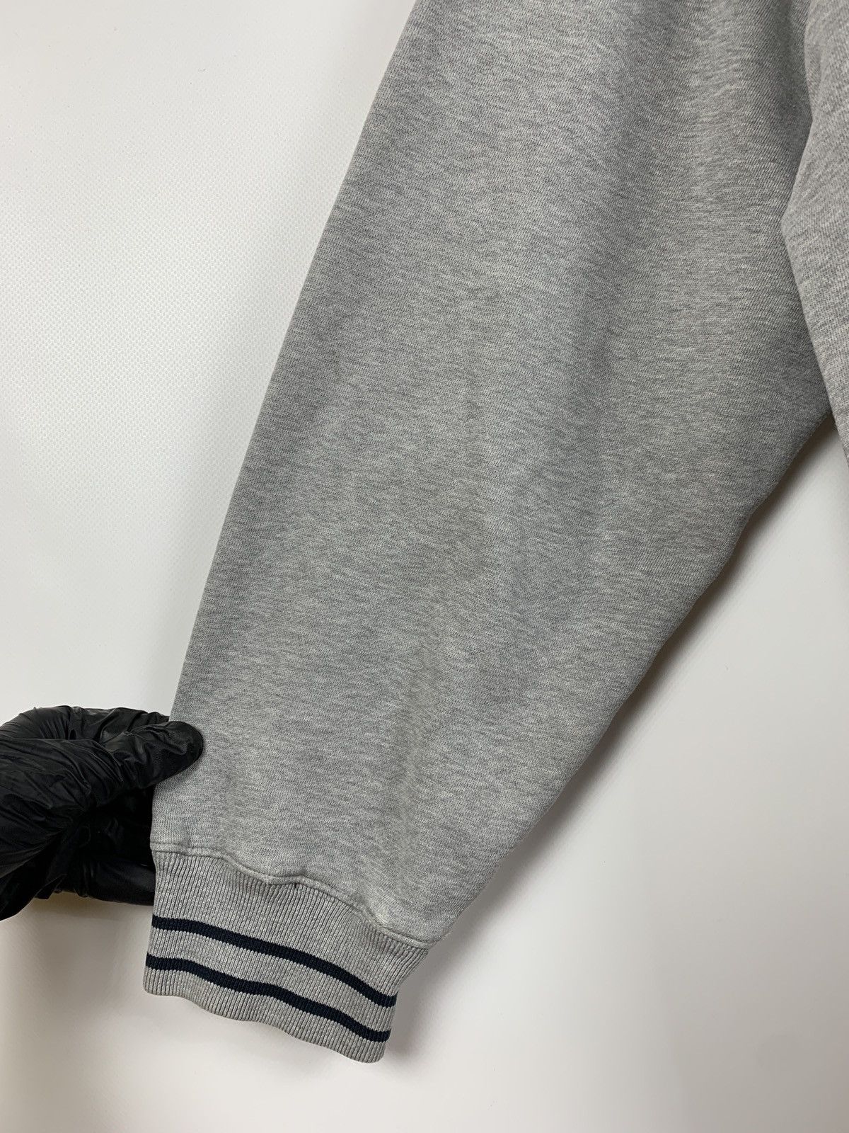 Stussy 90s Vintage Stussy Embroidered Logo Crewneck Grey Sweatshirt Size US XL / EU 56 / 4 - 15 Thumbnail