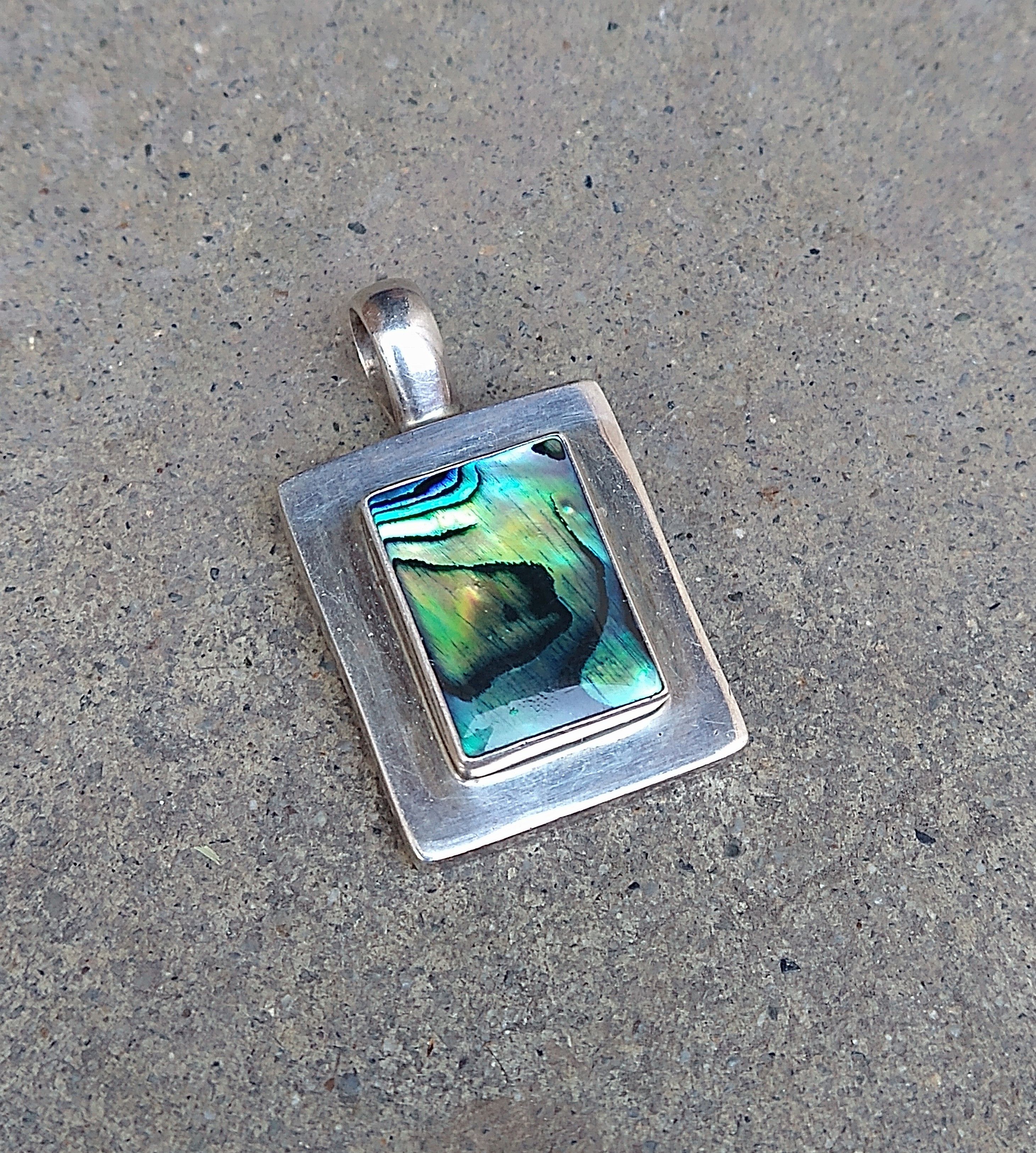 Other Vintage Sterling Silver Pendant Necklace Abalone Modern Size ONE SIZE - 1 Thumbnail