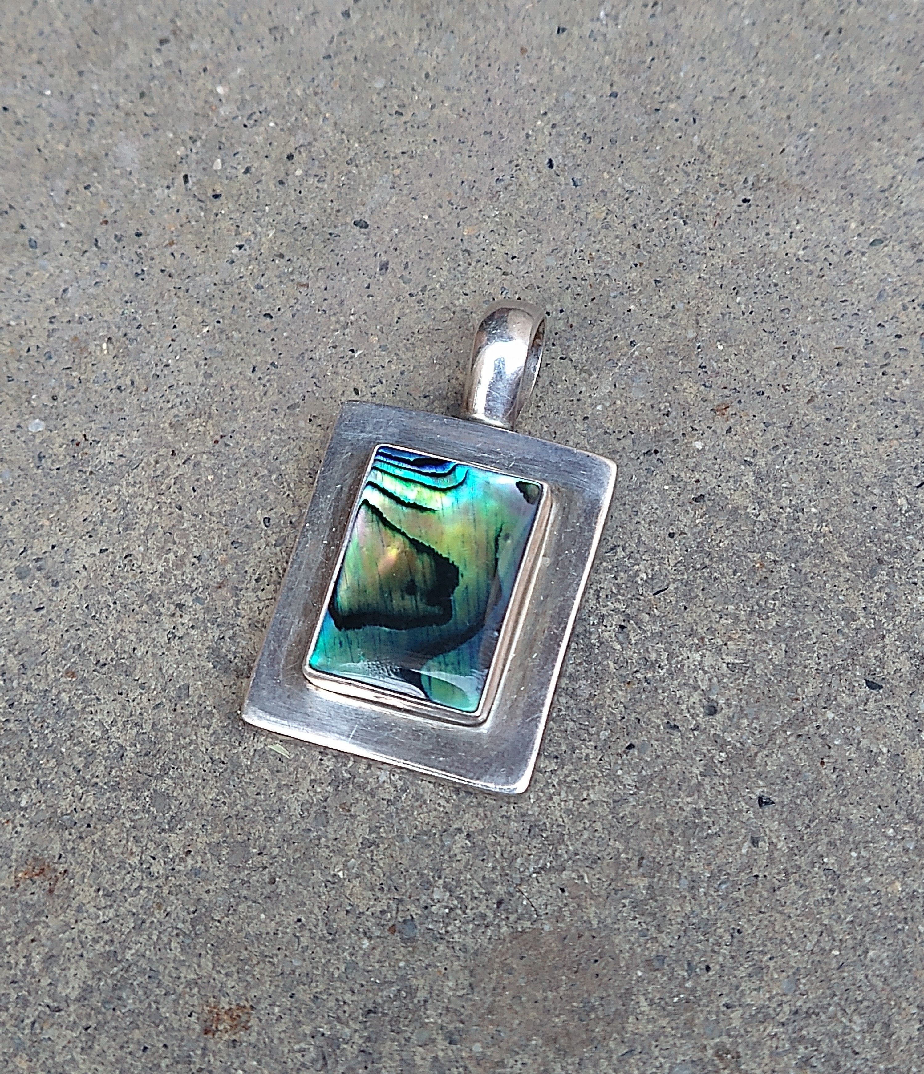 Other Vintage Sterling Silver Pendant Necklace Abalone Modern Size ONE SIZE - 2 Thumbnail