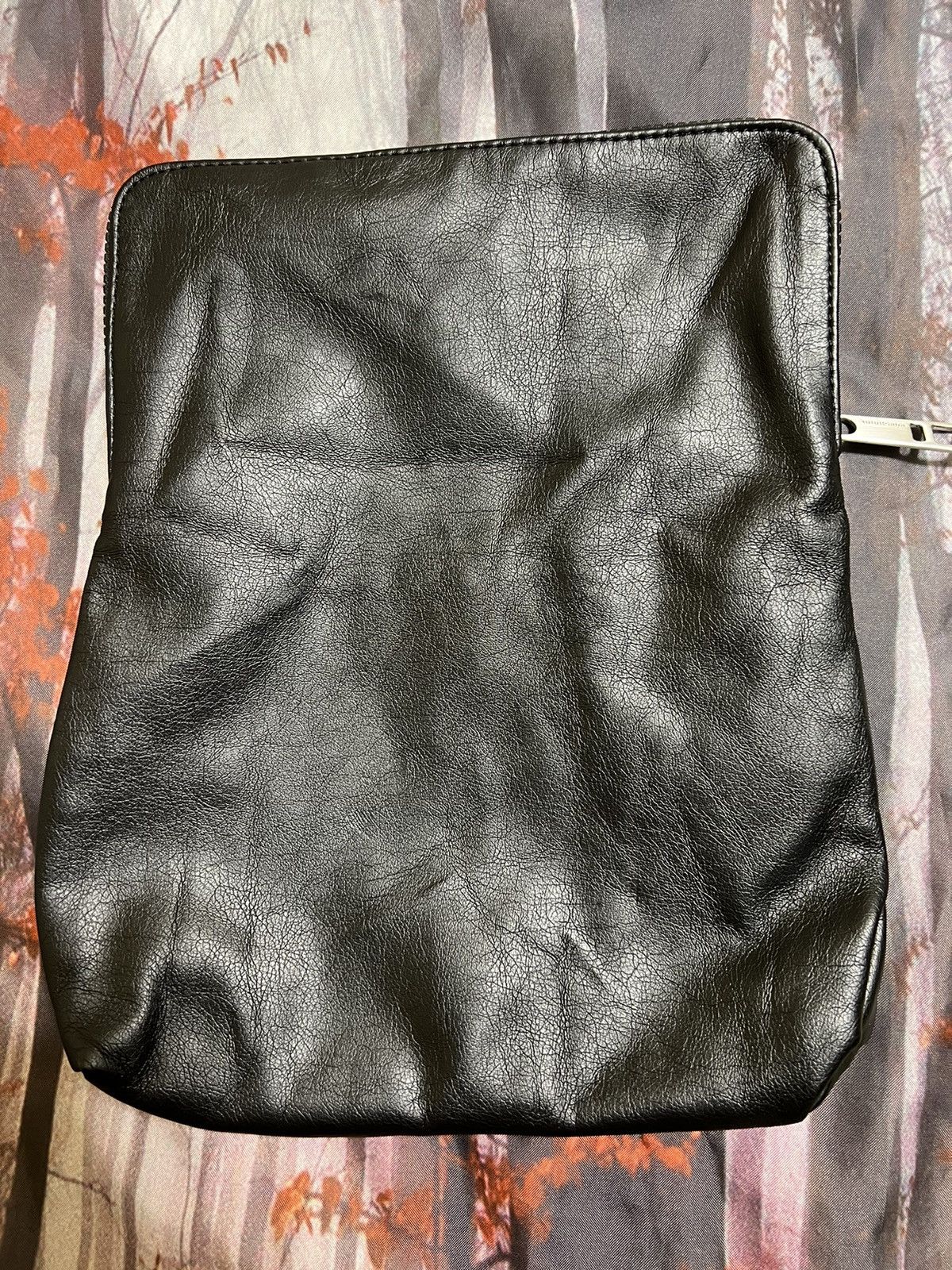 Lululemon ***FINAL DROP***RARE Lululemon foldable clutch Size ONE SIZE - 4 Thumbnail