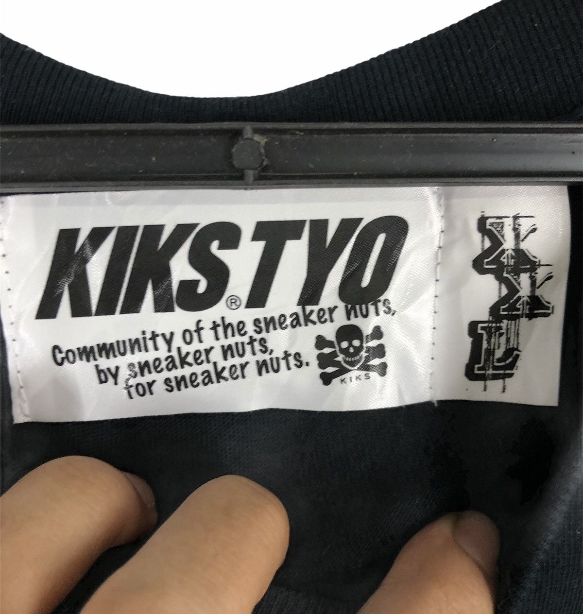 Japanese Brand × KIKS TYO Kiks Tyo the best on a-tame Sneaker Nuts T-Shirts Size US XXL / EU 58 / 5 - 9 Thumbnail