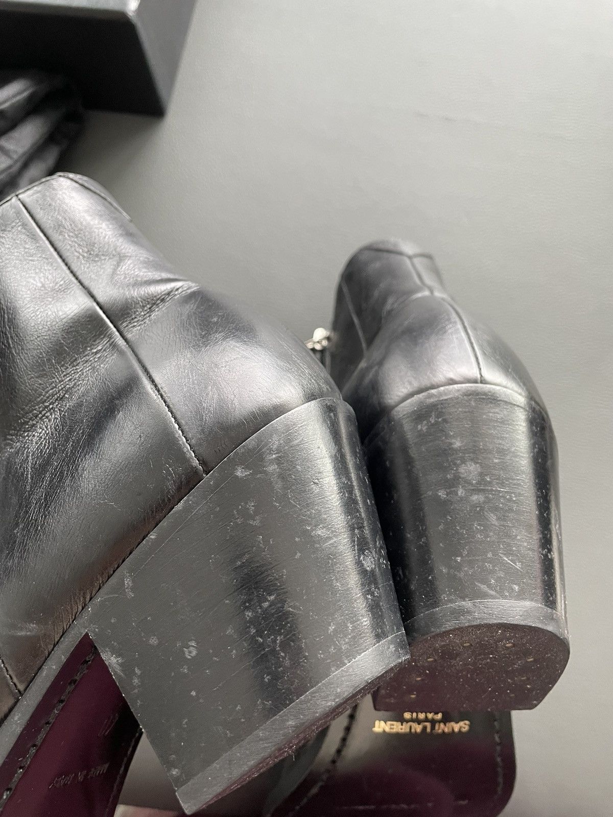 Hedi Slimane × Saint Laurent Paris × Yves Saint Laurent $1,350 Super Rare BrandNew Distressed FINN 60 Leather Boots Size US 7 / EU 40 - 16 Thumbnail