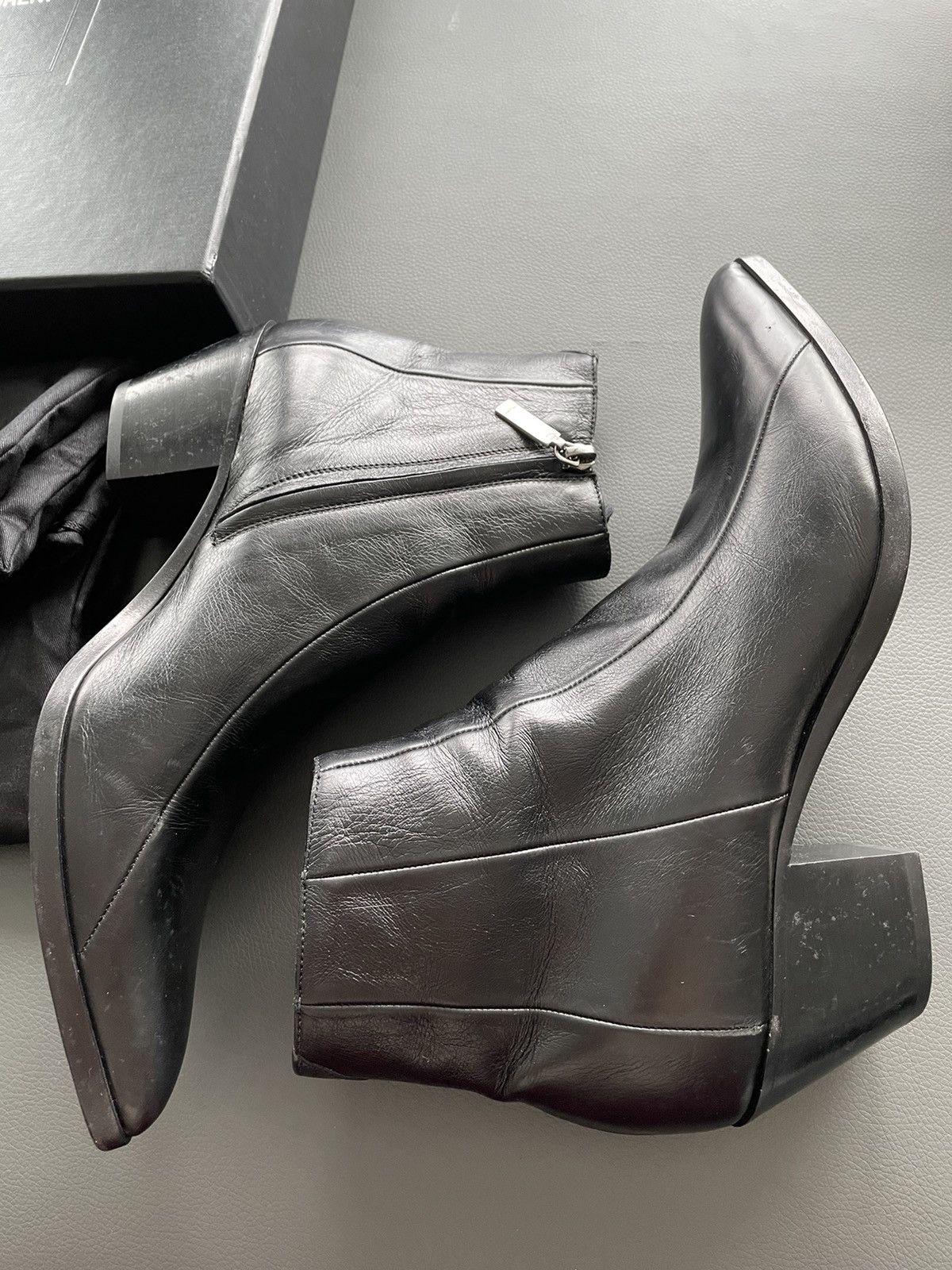 Hedi Slimane × Saint Laurent Paris × Yves Saint Laurent $1,350 Super Rare BrandNew Distressed FINN 60 Leather Boots Size US 7 / EU 40 - 10 Thumbnail