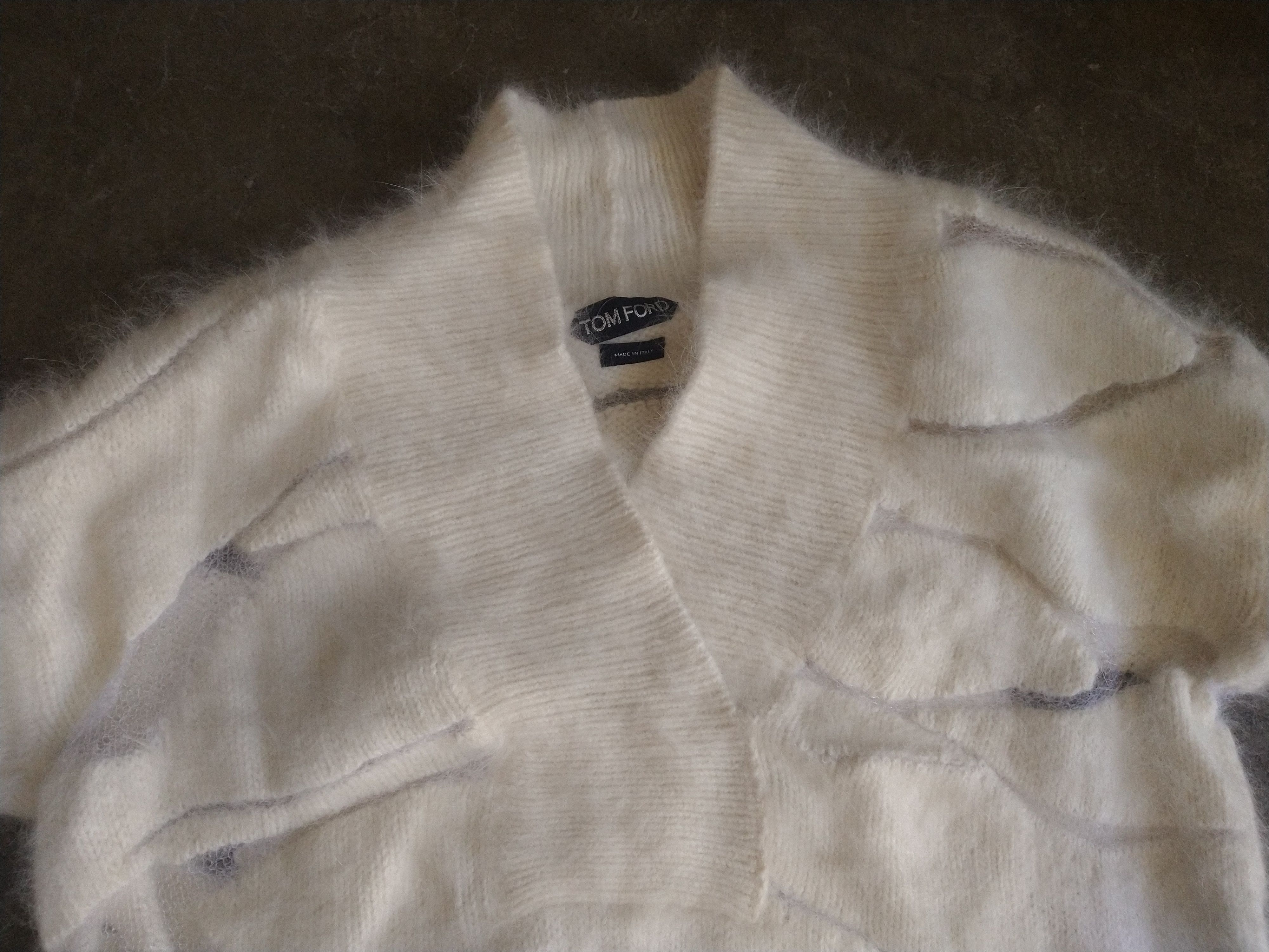 Tom Ford Women's Tom Ford Sweater Angora Deep V Neck White Rabbit Size S / US 4 / IT 40 - 2 Thumbnail