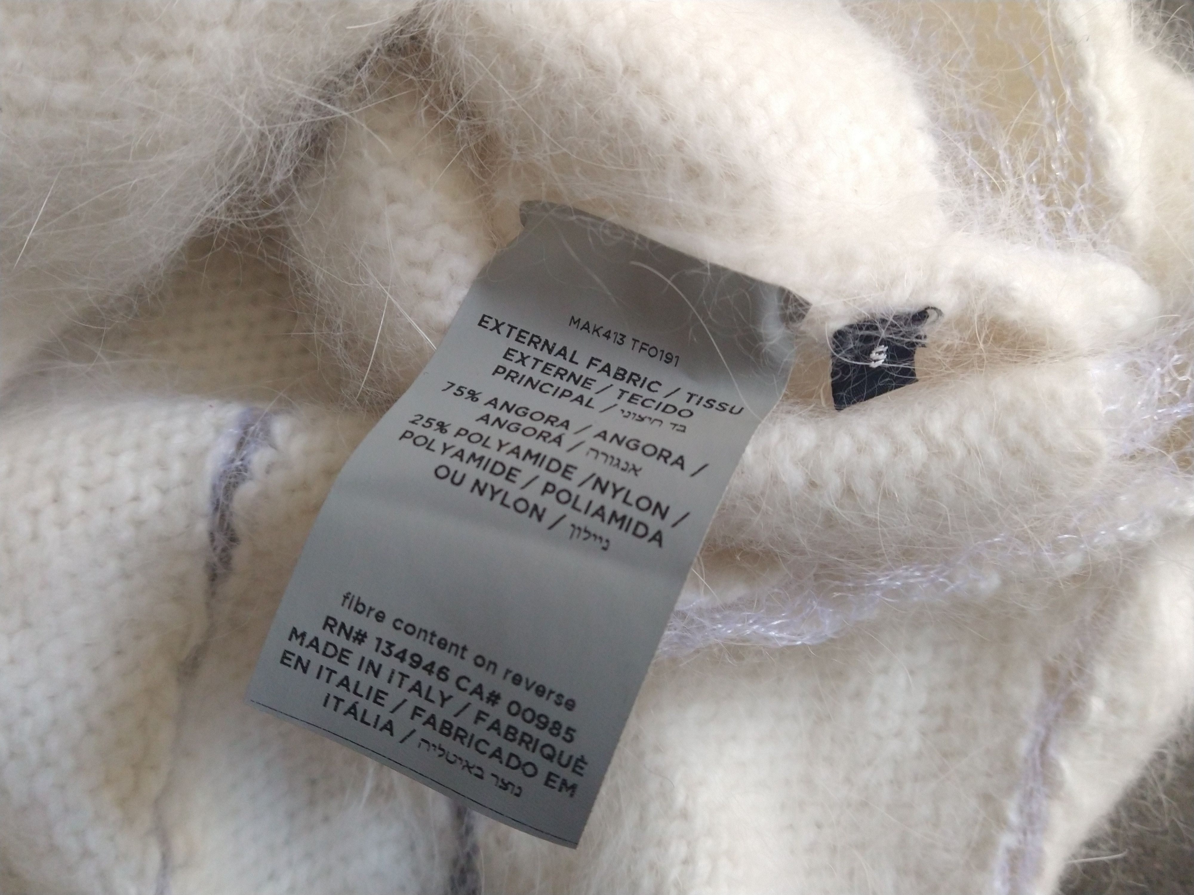 Tom Ford Women's Tom Ford Sweater Angora Deep V Neck White Rabbit Size S / US 4 / IT 40 - 7 Thumbnail