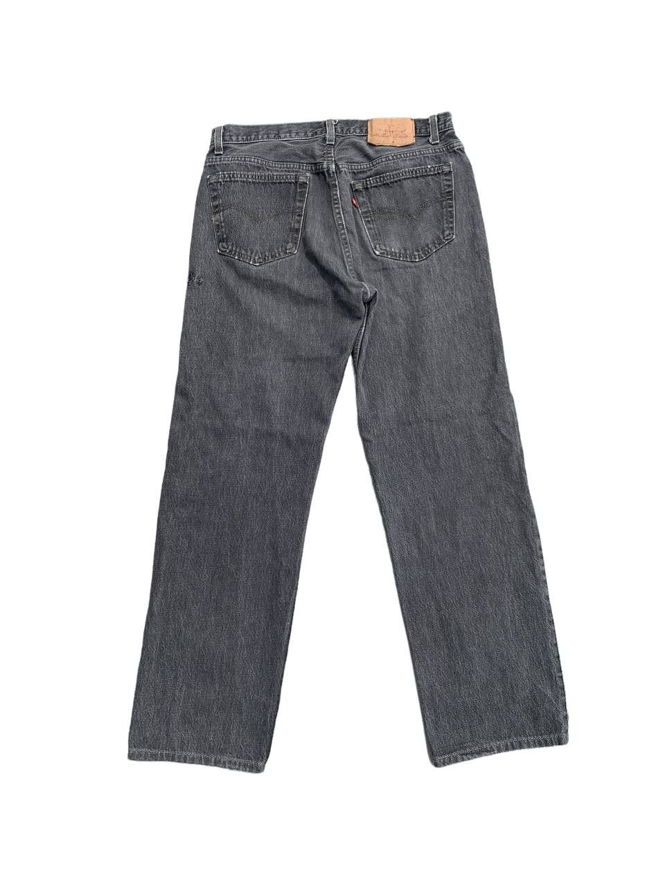 Levi's Vintage Levis 501 Stone Wash Grey Repaired Jeans Size US 32 / EU 48 - 3 Thumbnail