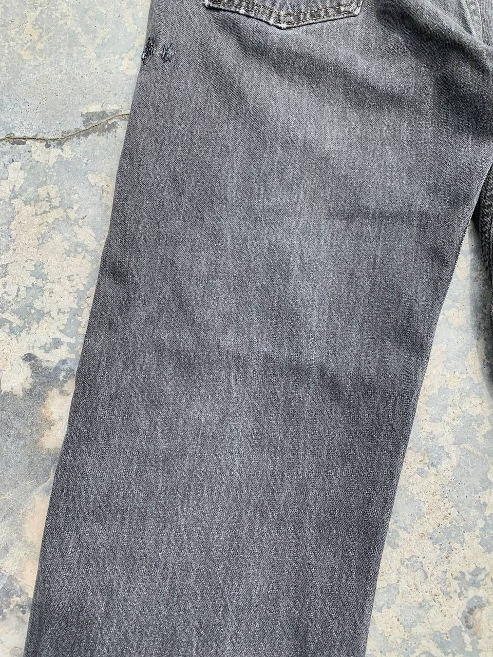 Levi's Vintage Levis 501 Stone Wash Grey Repaired Jeans Size US 32 / EU 48 - 15 Thumbnail