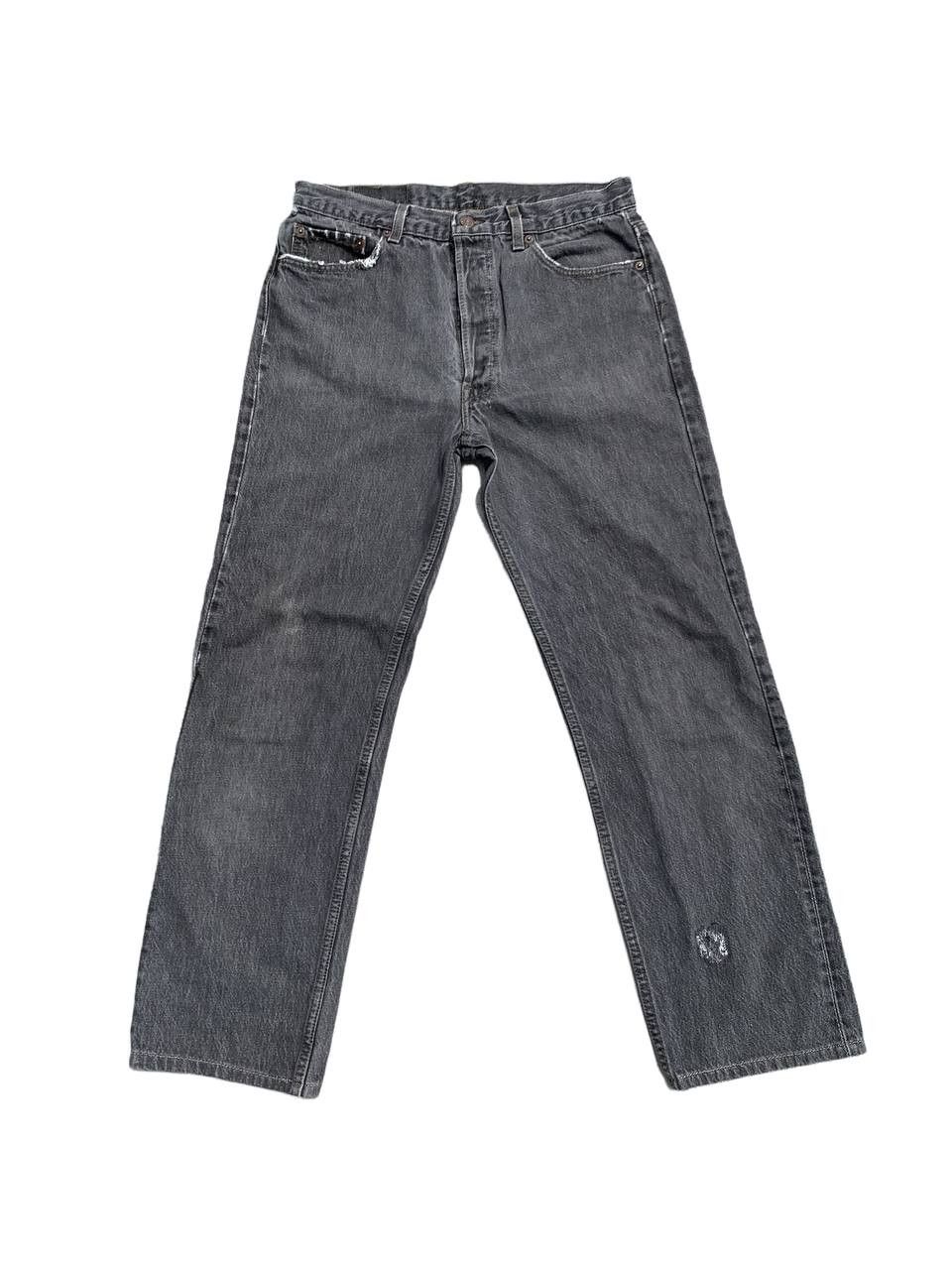 Levi's Vintage Levis 501 Stone Wash Grey Repaired Jeans Size US 32 / EU 48 - 2 Thumbnail