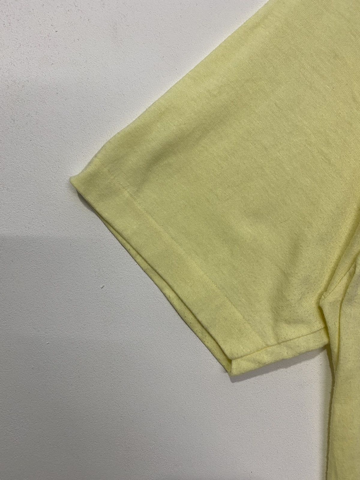 NASA × Vintage Vintage 90s NASA Kennedy Space Center Medium Lightyellow Size US M / EU 48-50 / 2 - 5 Thumbnail