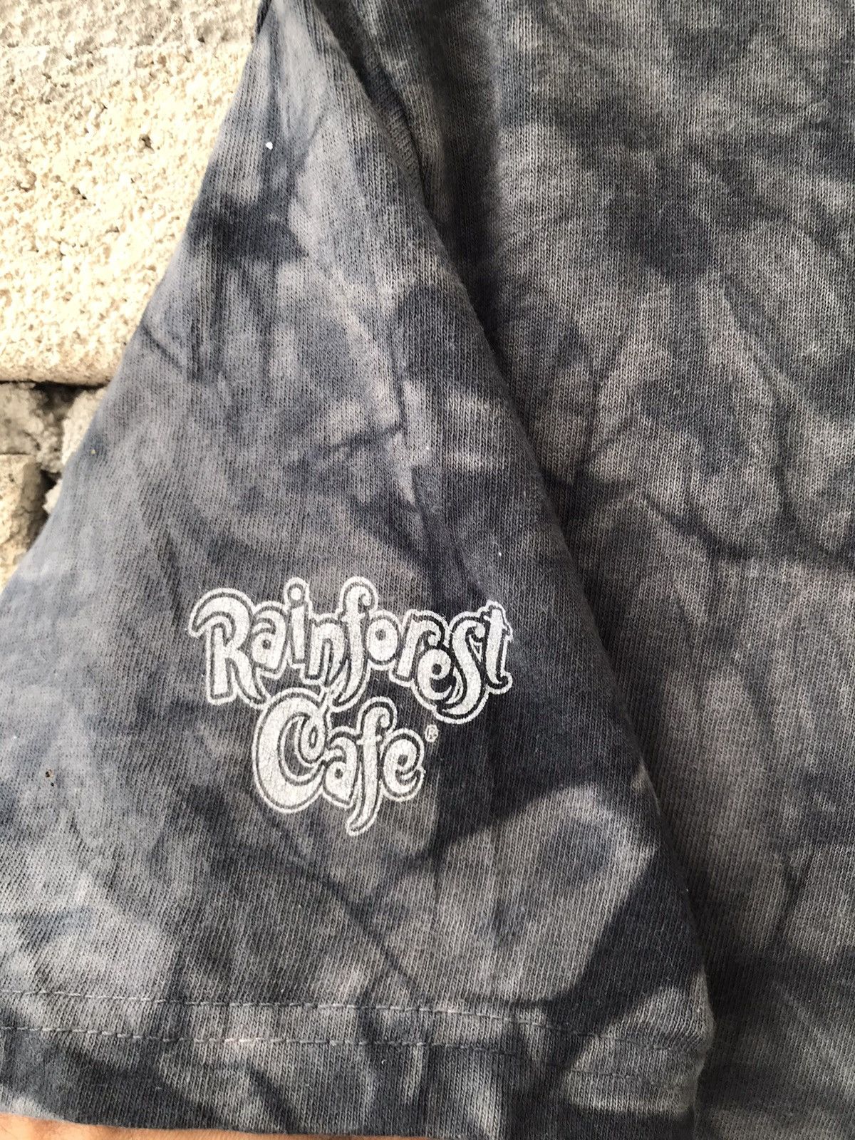 The Mountain Tye Dye Tiger Screen Big Screen by Rainforests Size US S / EU 44-46 / 1 - 6 Thumbnail
