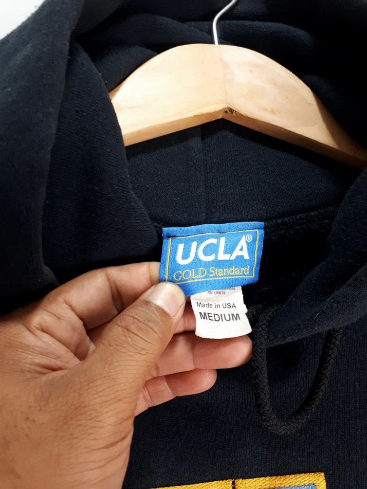 Vintage Vintage UCLA Big Logo Hoodie Size US S / EU 44-46 / 1 - 6 Thumbnail