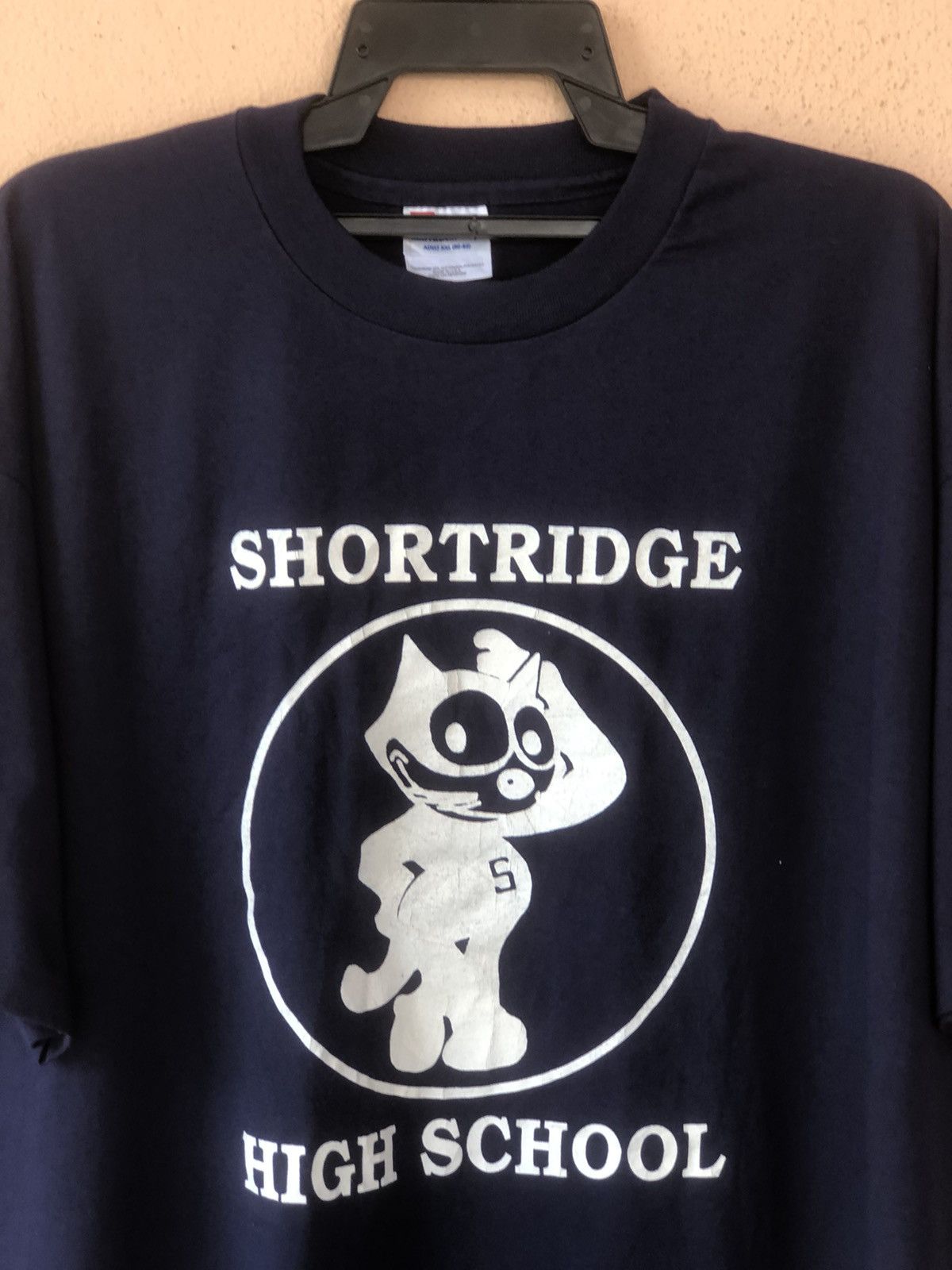 Vintage Vintage 90s SHORTRIDGE HIGH SCHOOL Souvenir Tee Size US XXL / EU 58 / 5 - 2 Thumbnail
