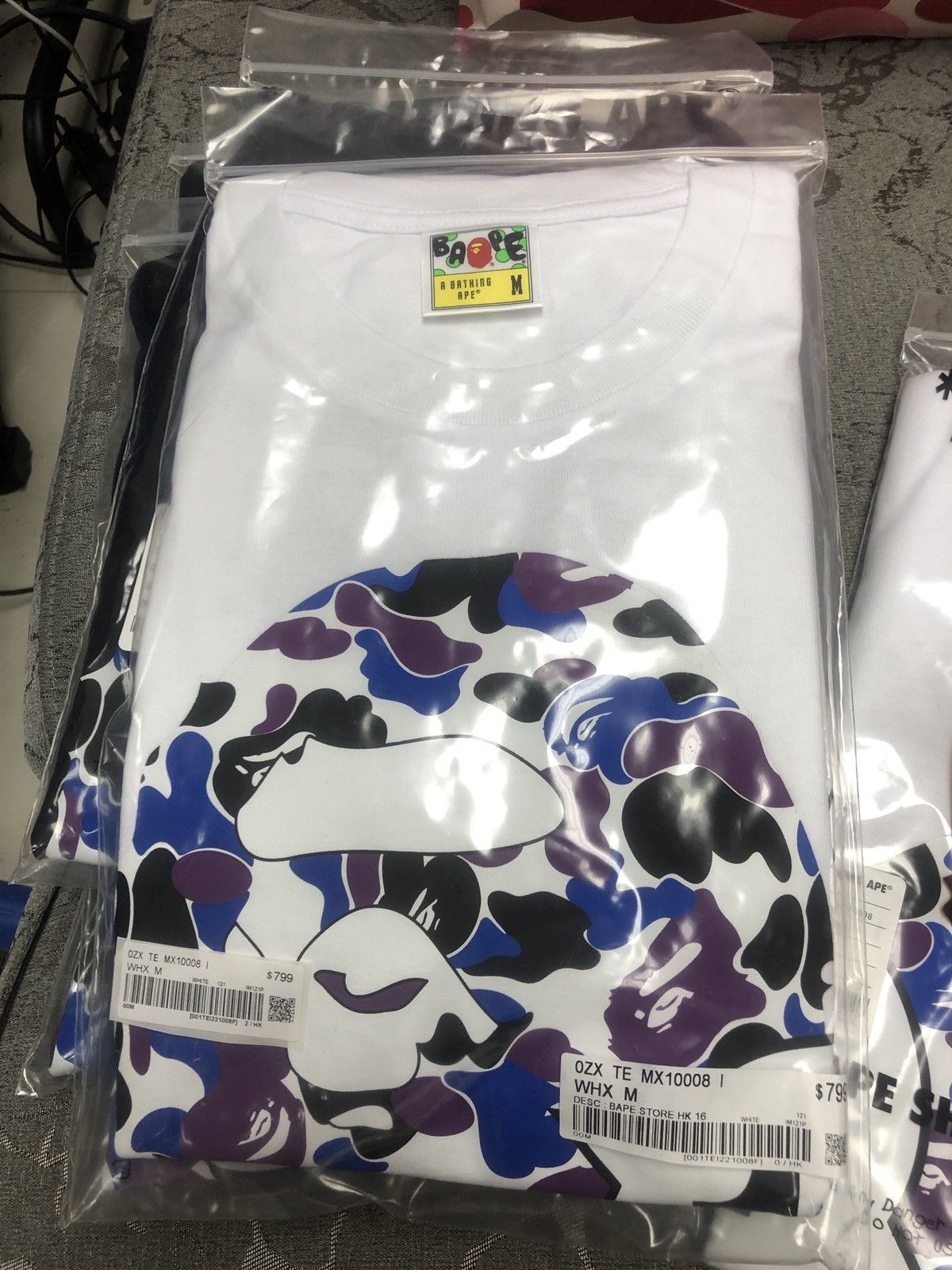 Bape Bape Hong Kong 16th Anniversary HK Camo Ape Head Tee Size US M / EU 48-50 / 2 - 5 Thumbnail