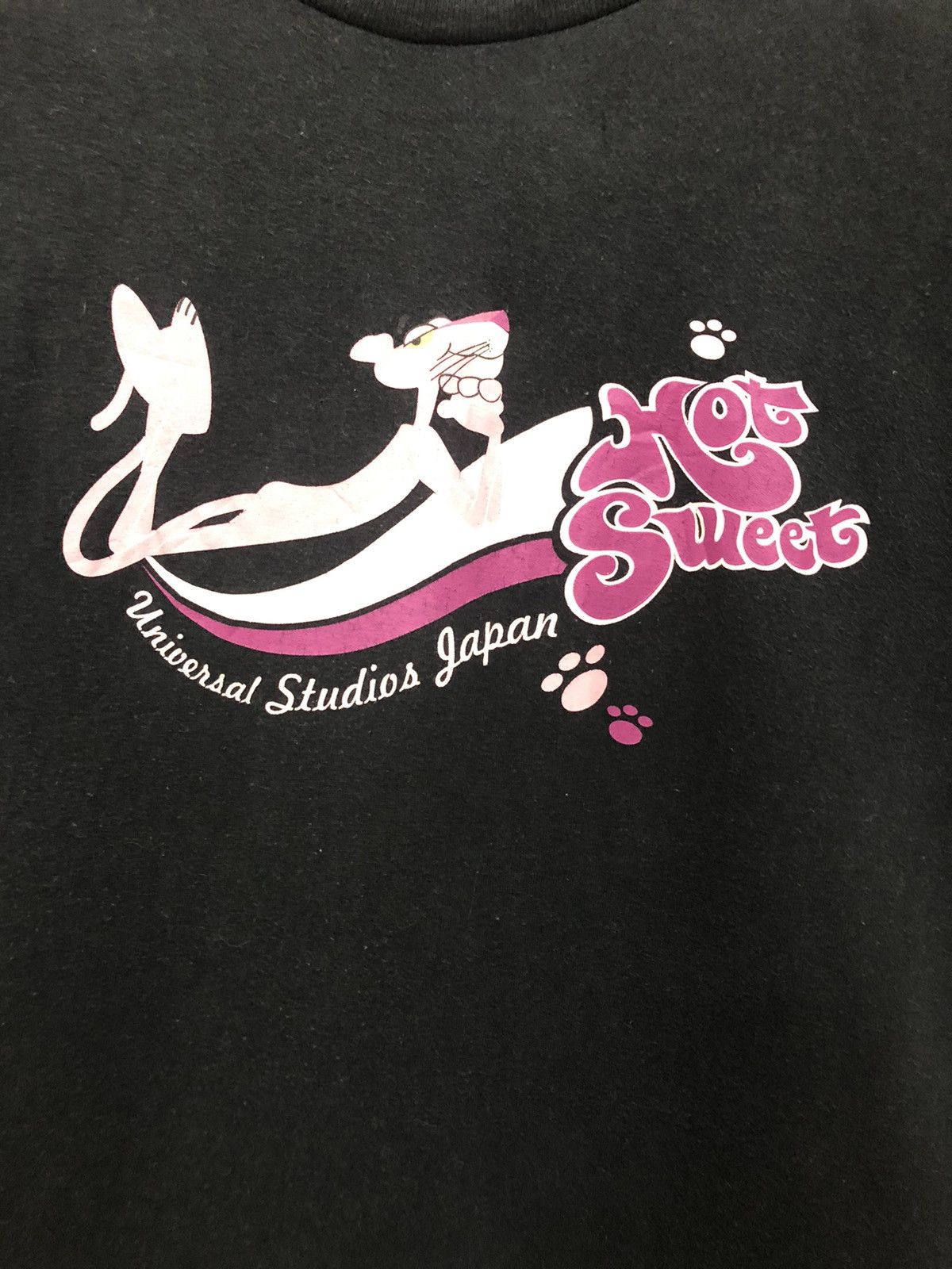 Japanese Brand × Universal Studios Vintage Pink Panther Hot Sweet Japan Made TShirt Size US S / EU 44-46 / 1 - 3 Thumbnail