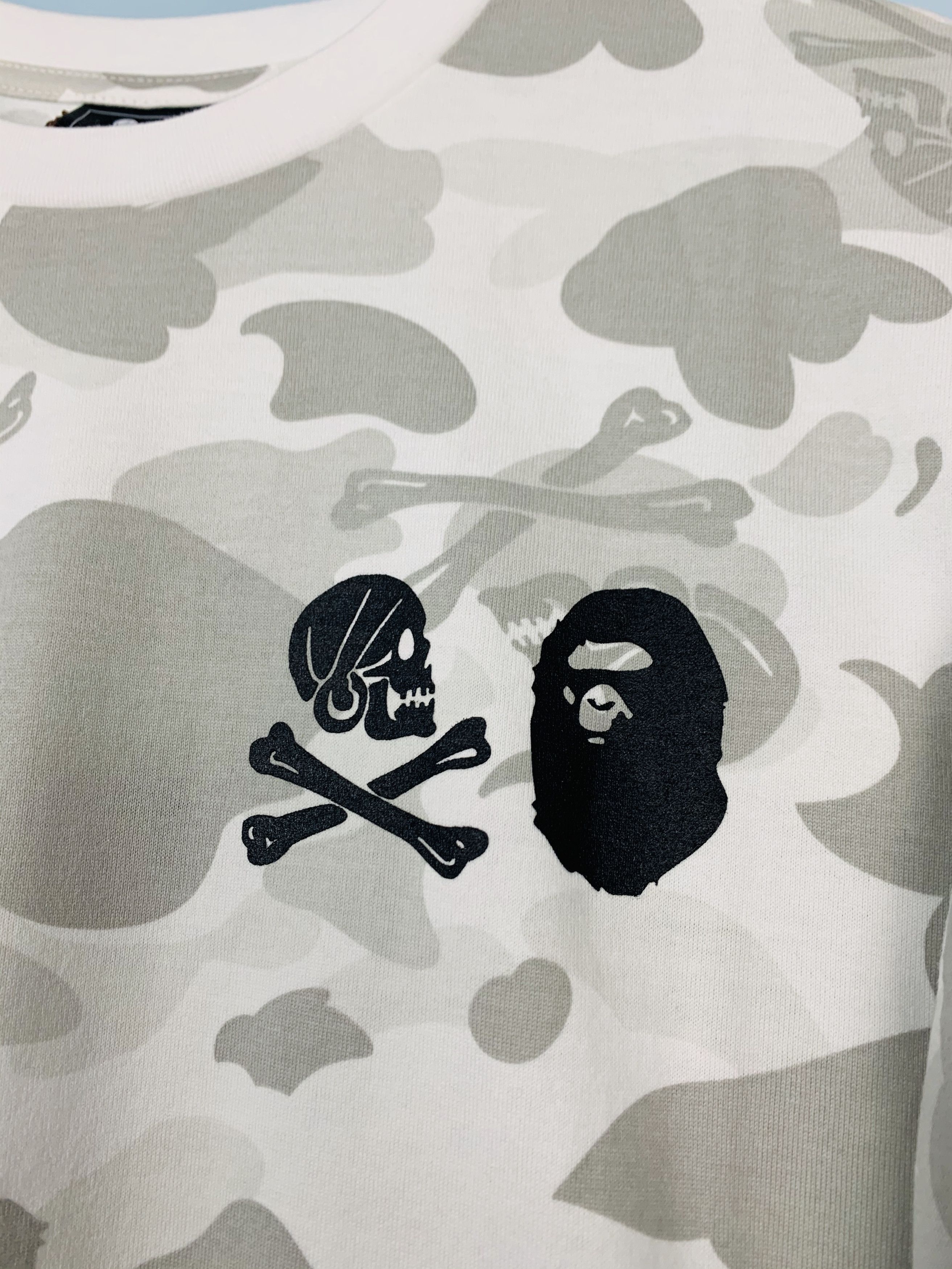 Bape × Neighborhood Bape x Neighborhood Camo Long Sleeve Tee Size US M / EU 48-50 / 2 - 3 Thumbnail