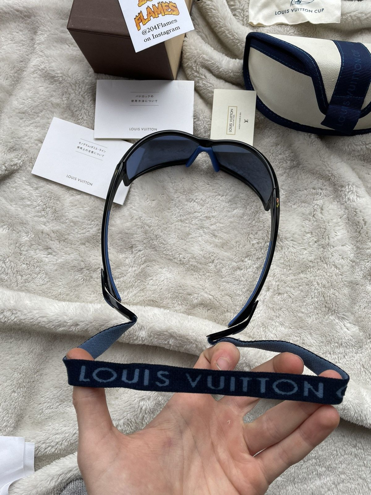 Louis Vuitton LV Cup Sunglasses 2006 Size ONE SIZE - 5 Thumbnail