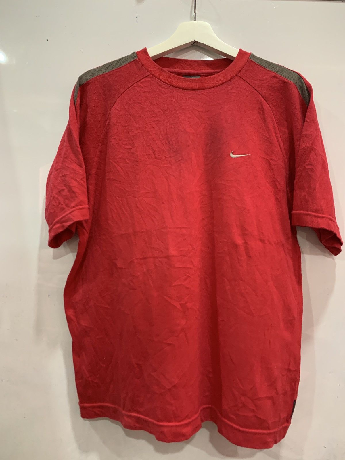 Image of Vintage Nike Vd17 in Red, Men's (Size XL)