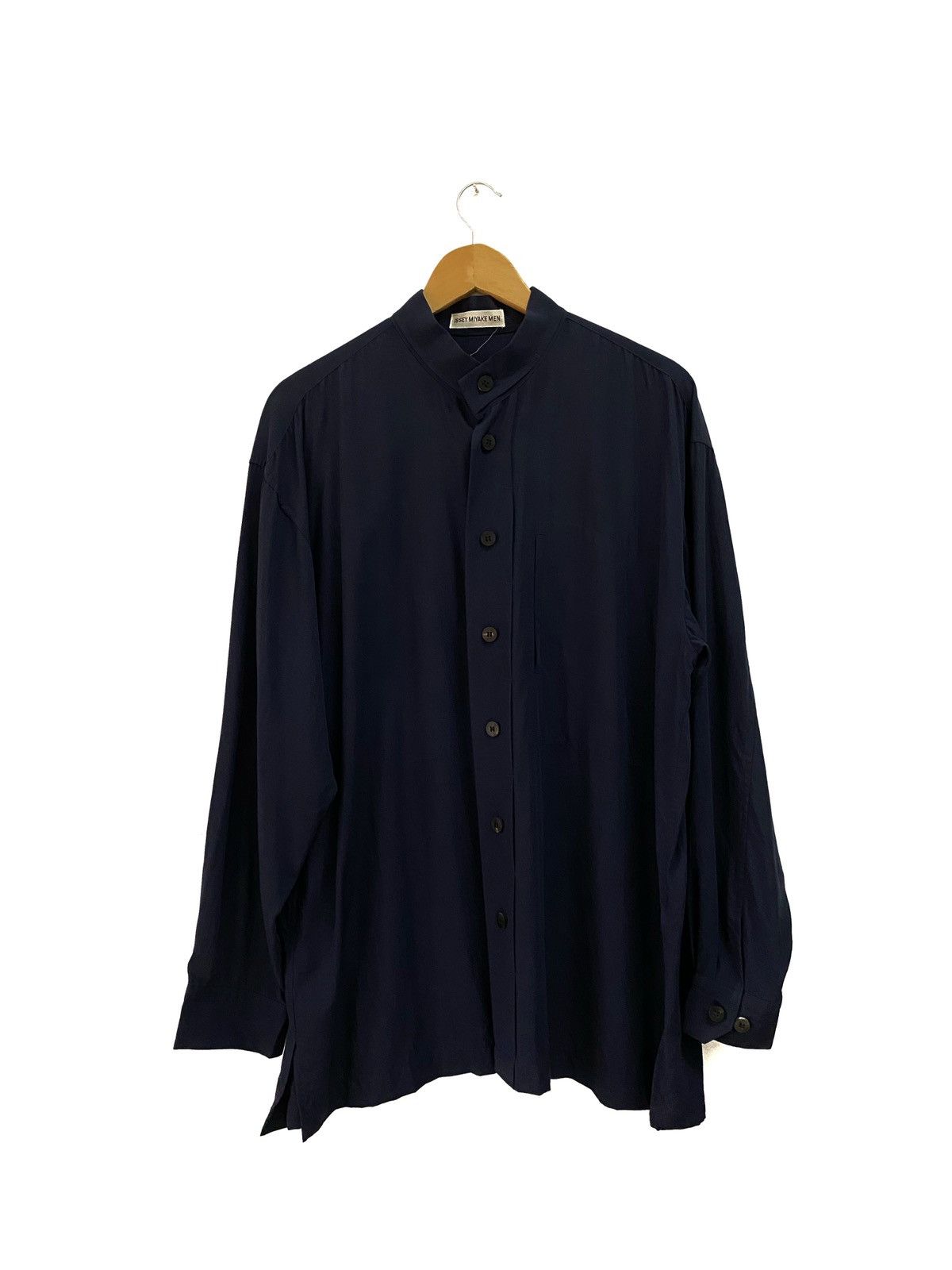 Issey Miyake Issey Miyake Men Rayon Shirt Woody Button Japanese Style Size US L / EU 52-54 / 3 - 1 Thumbnail