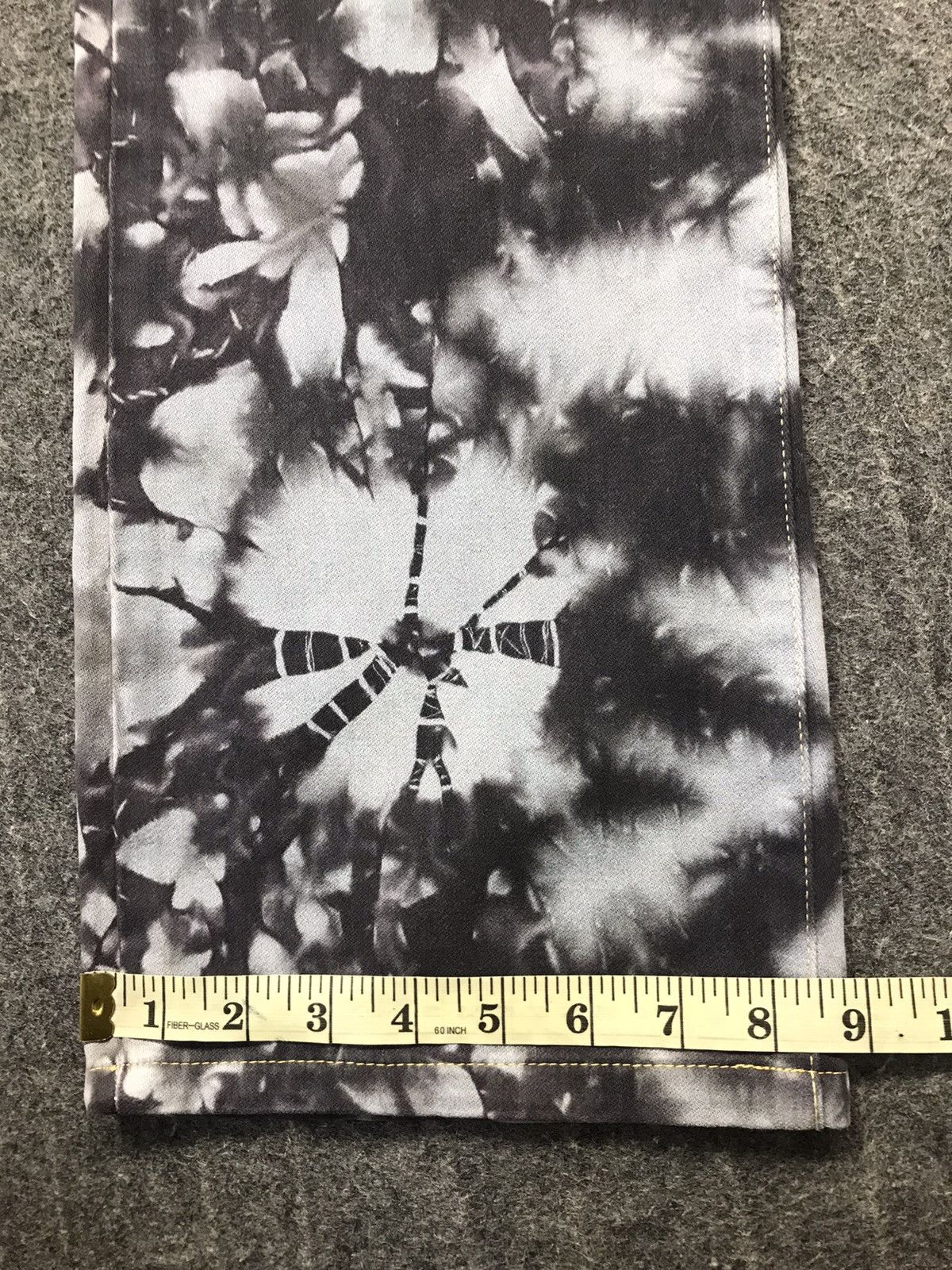 Japanese Brand × Vintage Vintage Blue Way Design Tie Dye Zipper Style Size US 27 - 21 Thumbnail